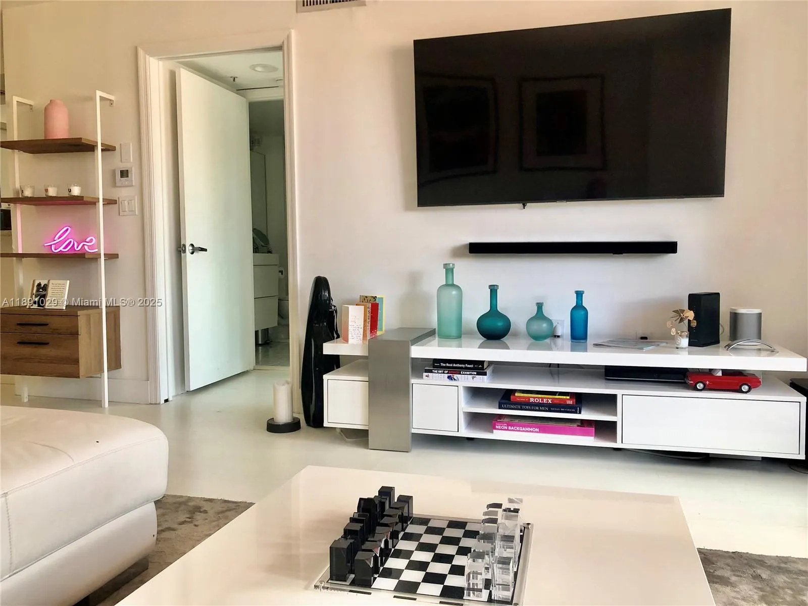 90 Alton Rd, #307