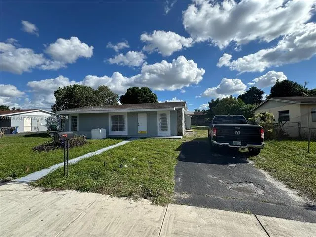 4254 NW 201st St