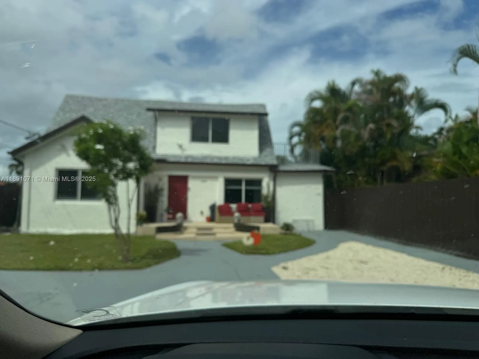 3438 NW 4th St
