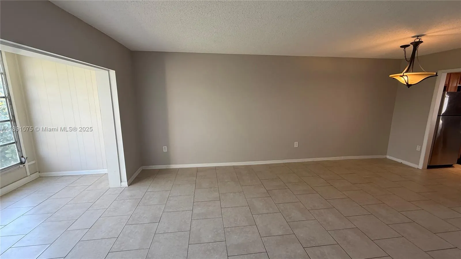 8500 Sunrise Lakes Blvd, #303