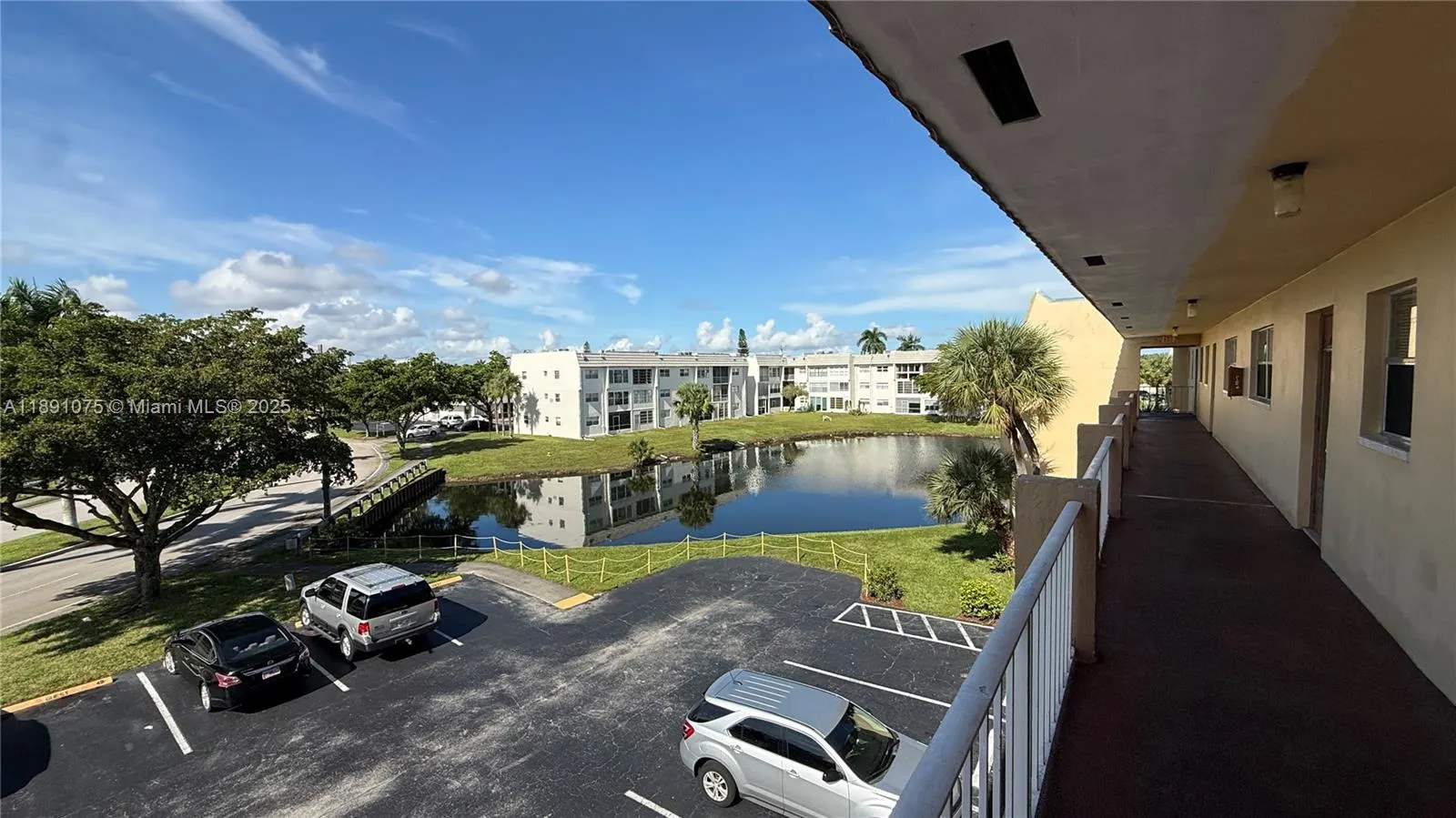 8500 Sunrise Lakes Blvd, #303