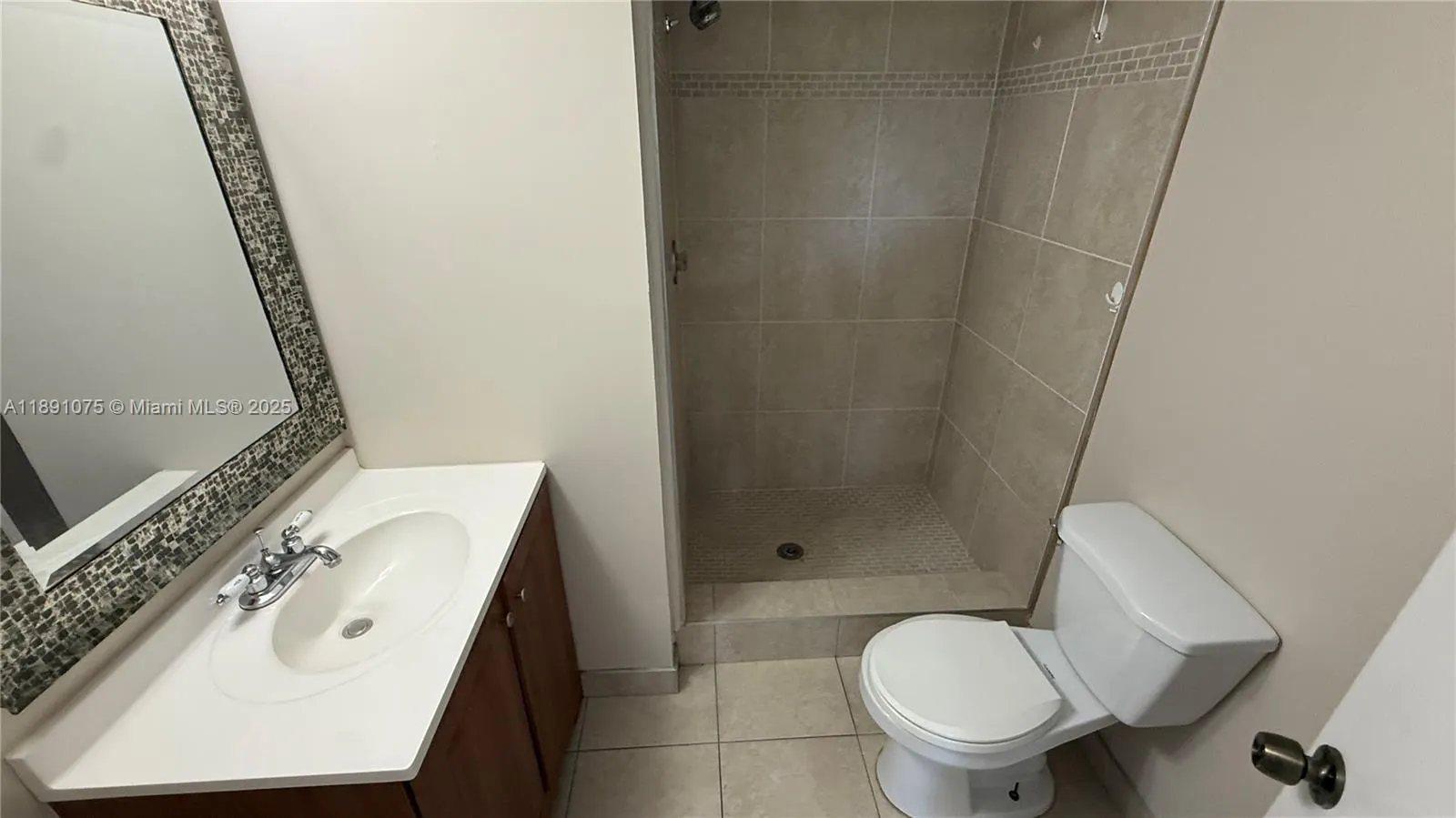 8500 Sunrise Lakes Blvd, #303