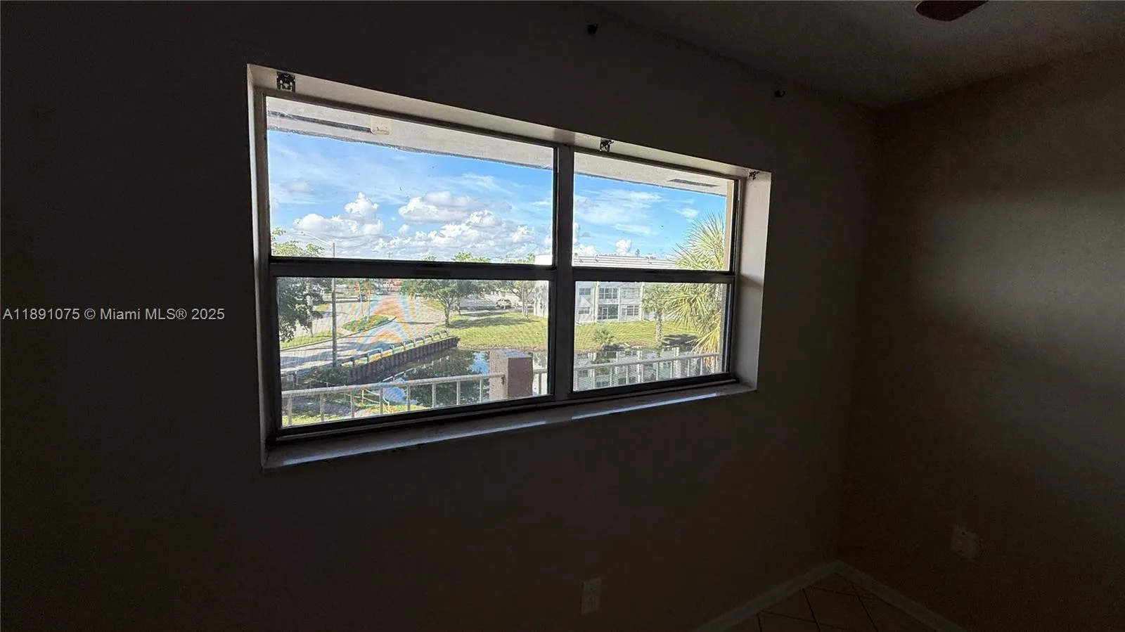 8500 Sunrise Lakes Blvd, #303