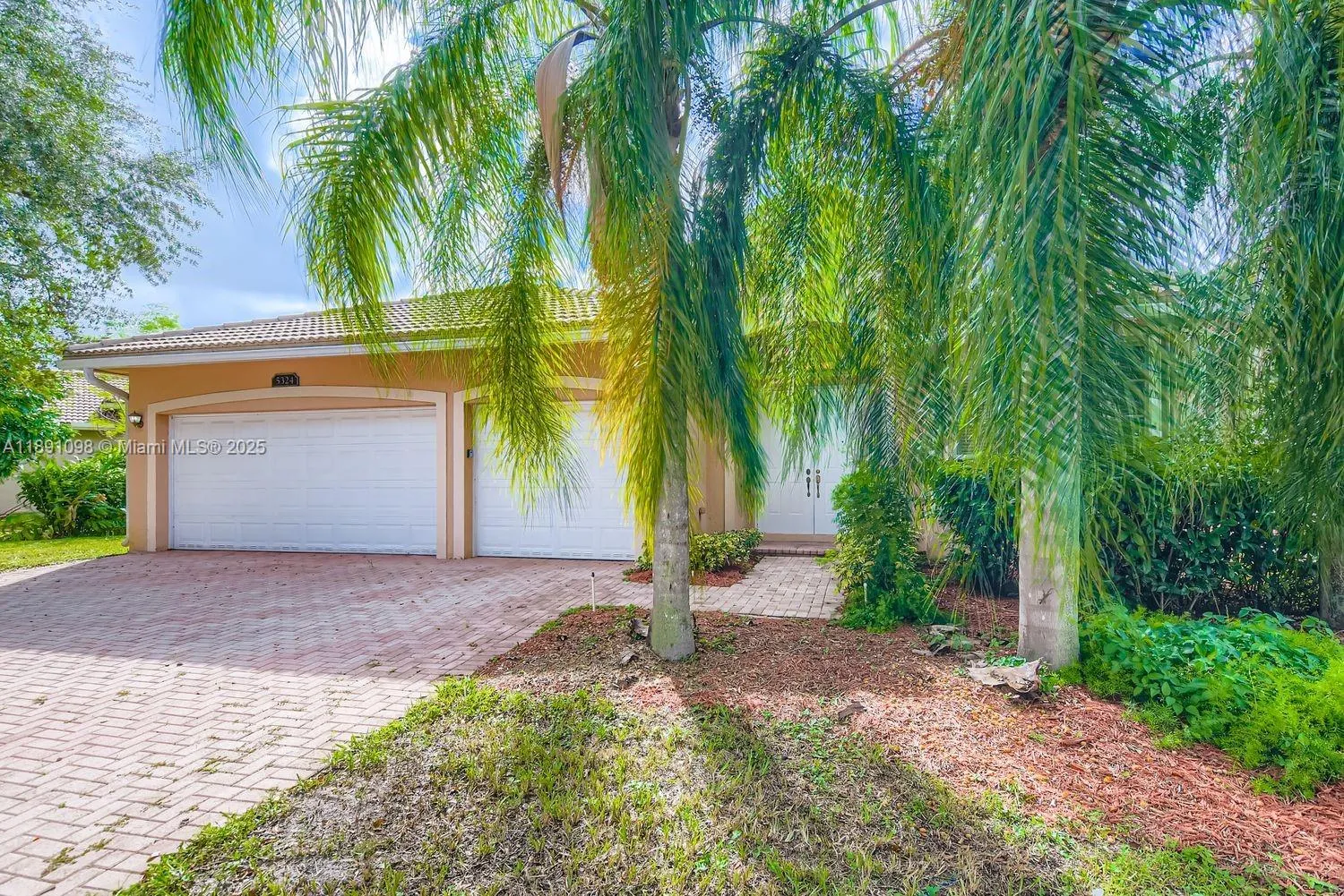 5324 SW 148th Ave