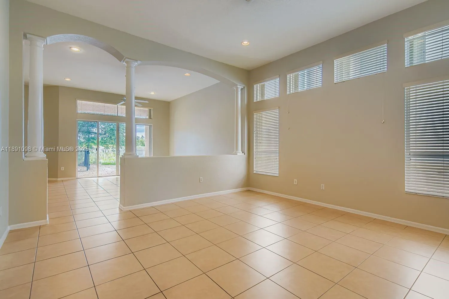 5324 SW 148th Ave