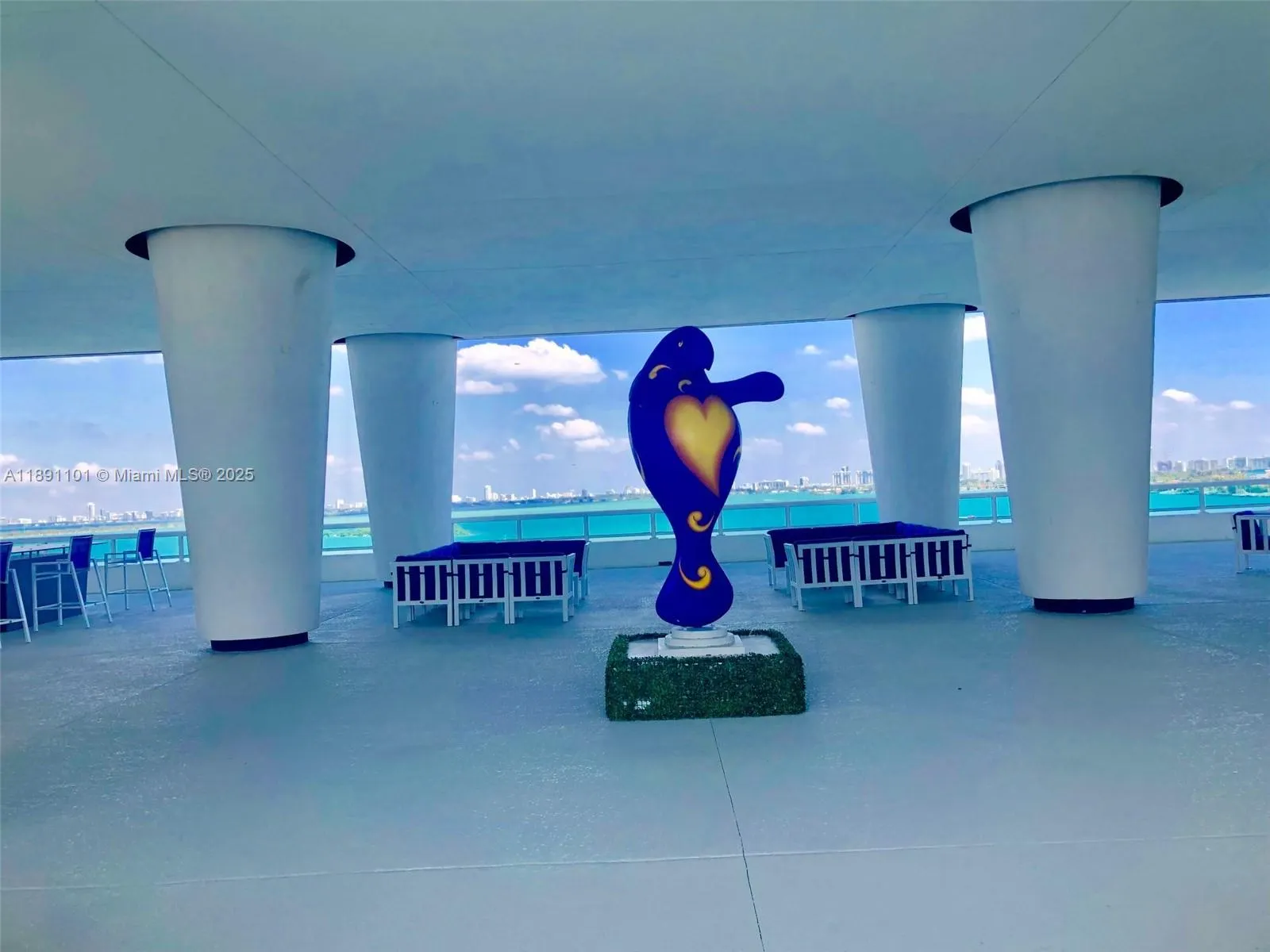 1800 N Bayshore Dr, #3802
