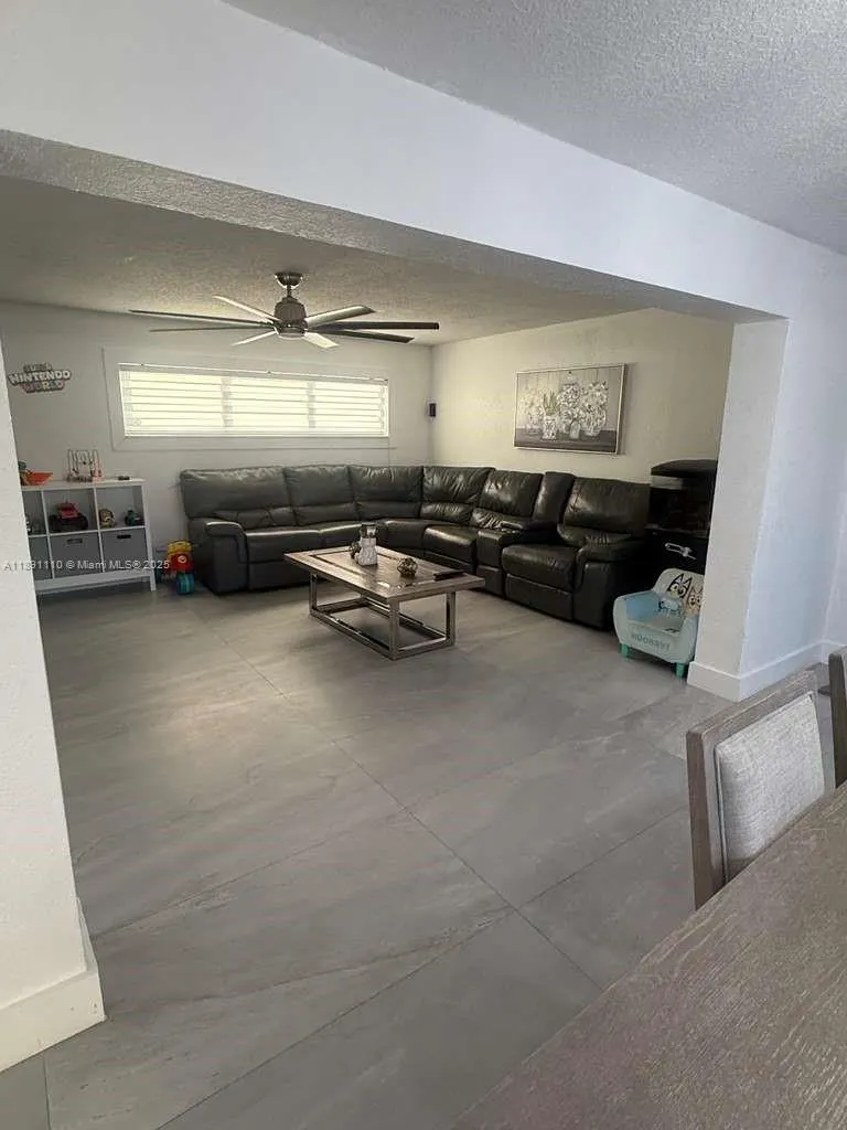 17881 SW 113th Ct