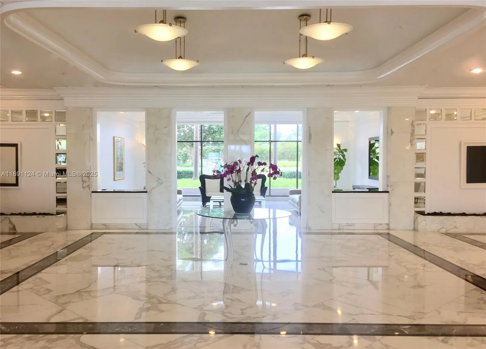 5700 Collins Ave, #11A