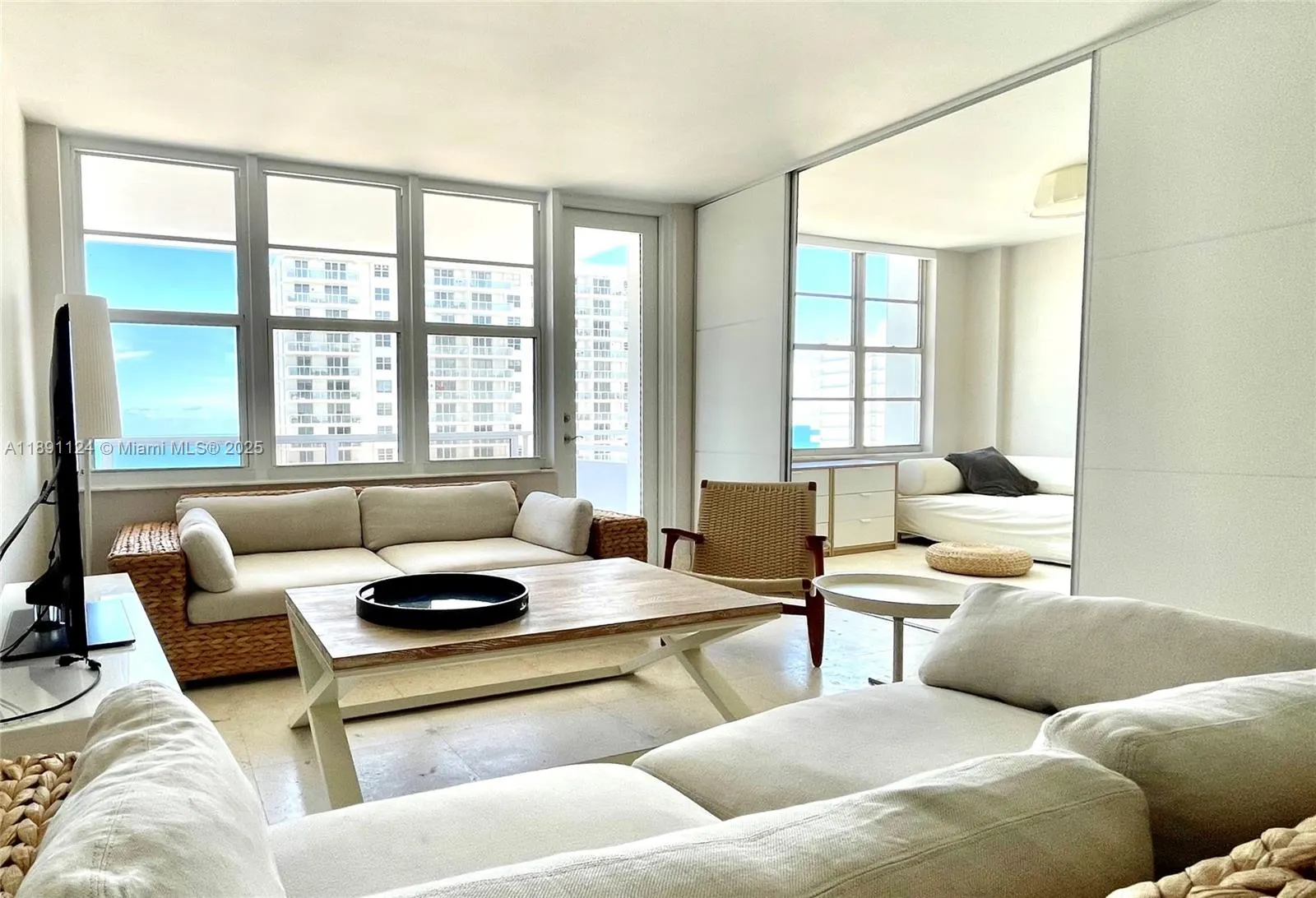 5700 Collins Ave, #11A