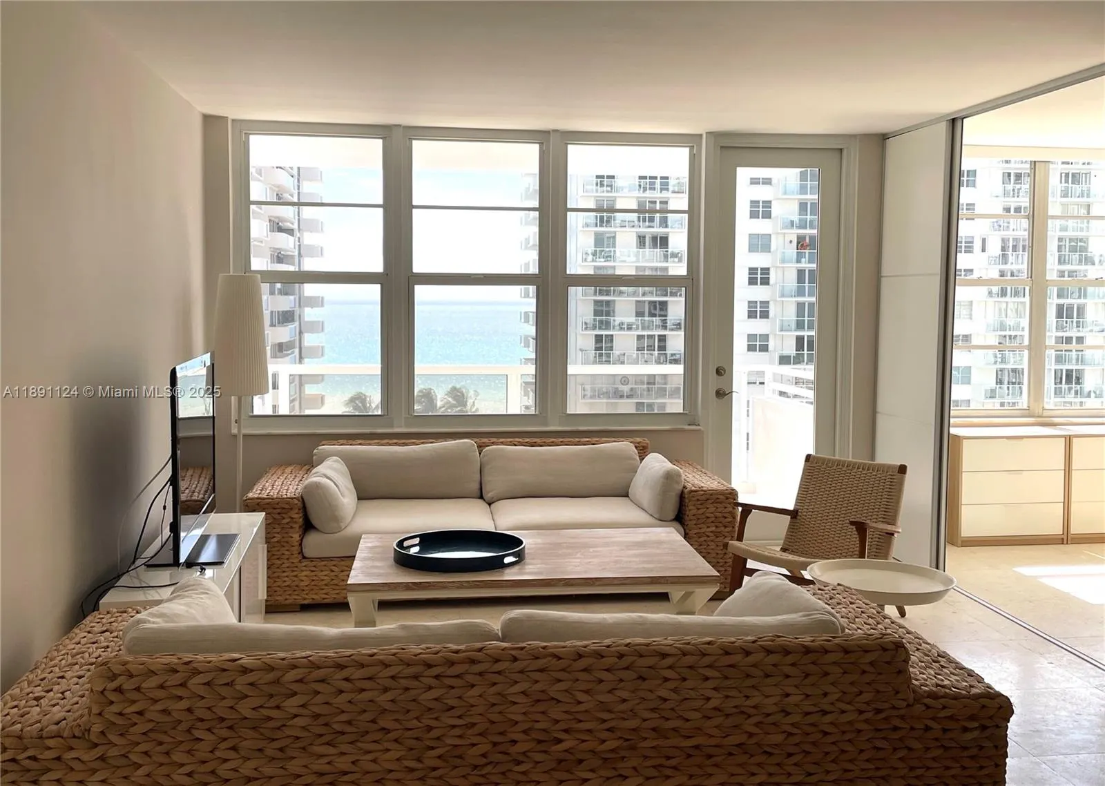 5700 Collins Ave, #11A