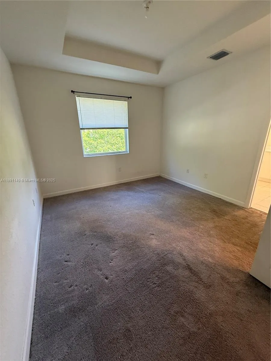 1021 SE 27th Ter, #1021