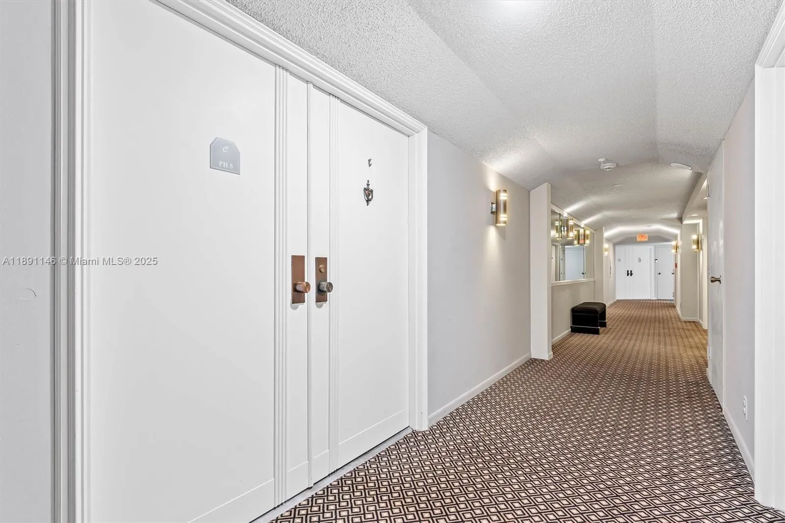 1900 Consulate Pl, #2205