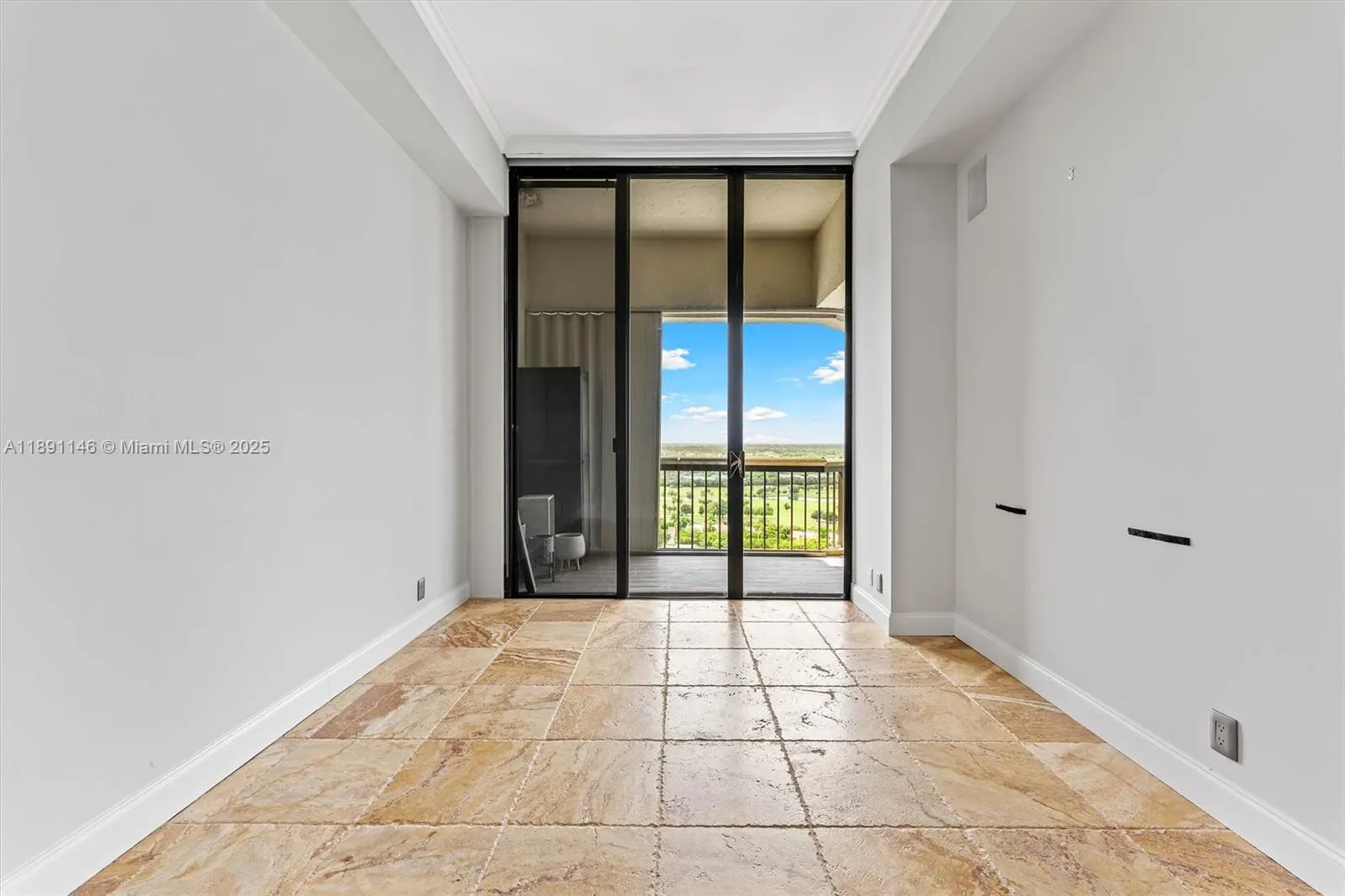 1900 Consulate Pl, #2205