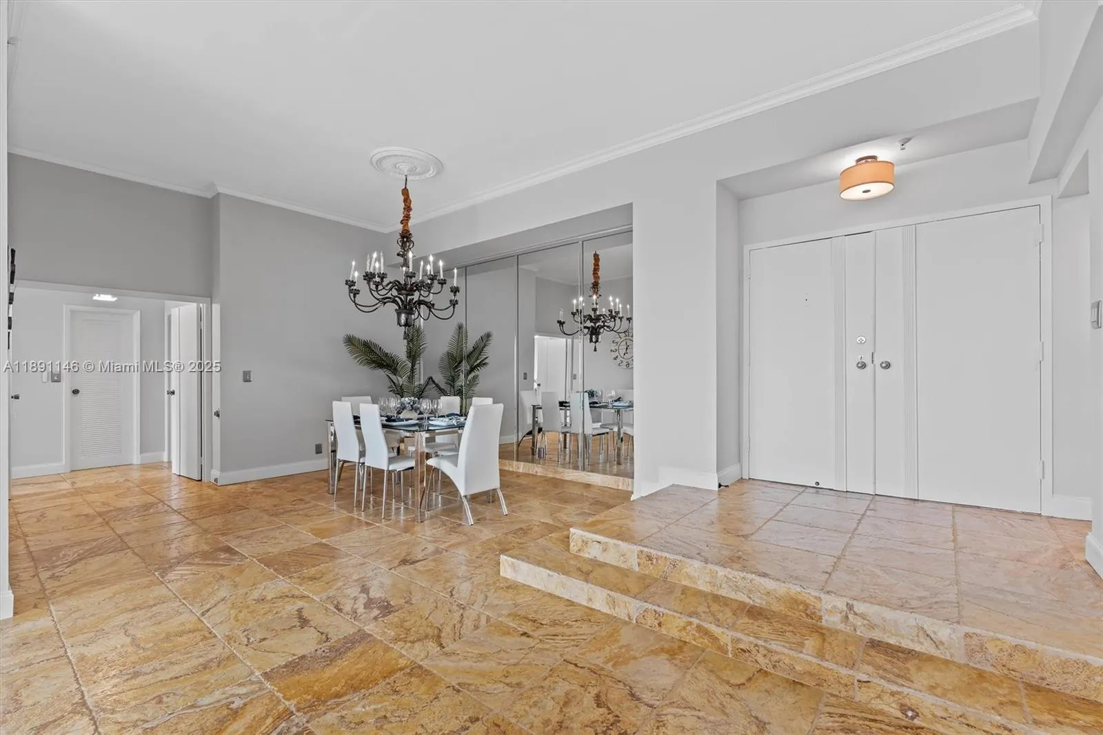 1900 Consulate Pl, #2205