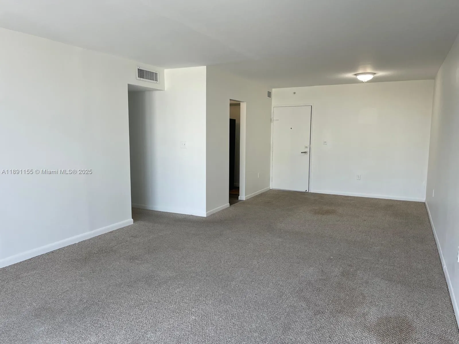 2851 NE 183rd St, #509E