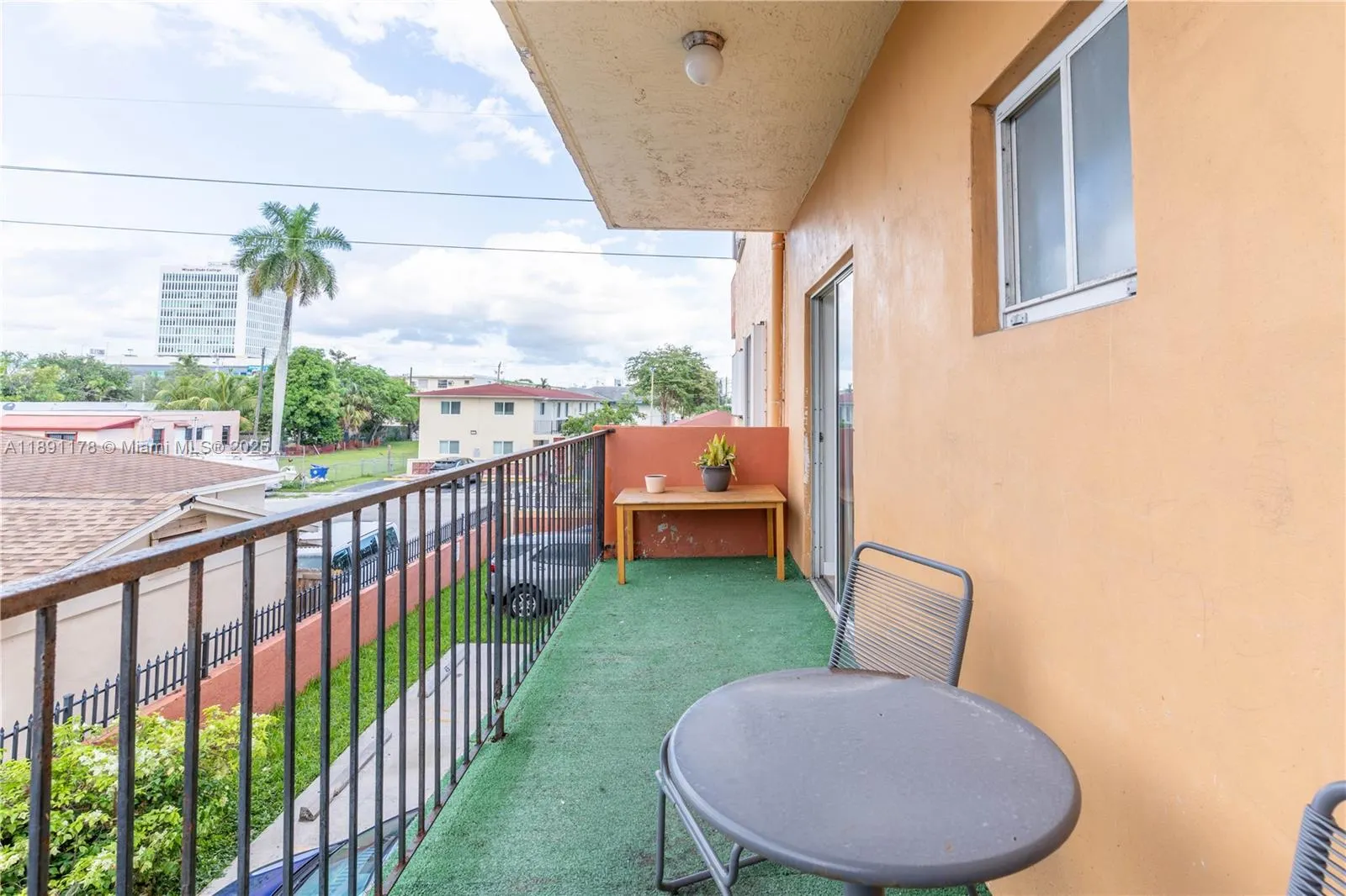 2921 SW 10th St, #26