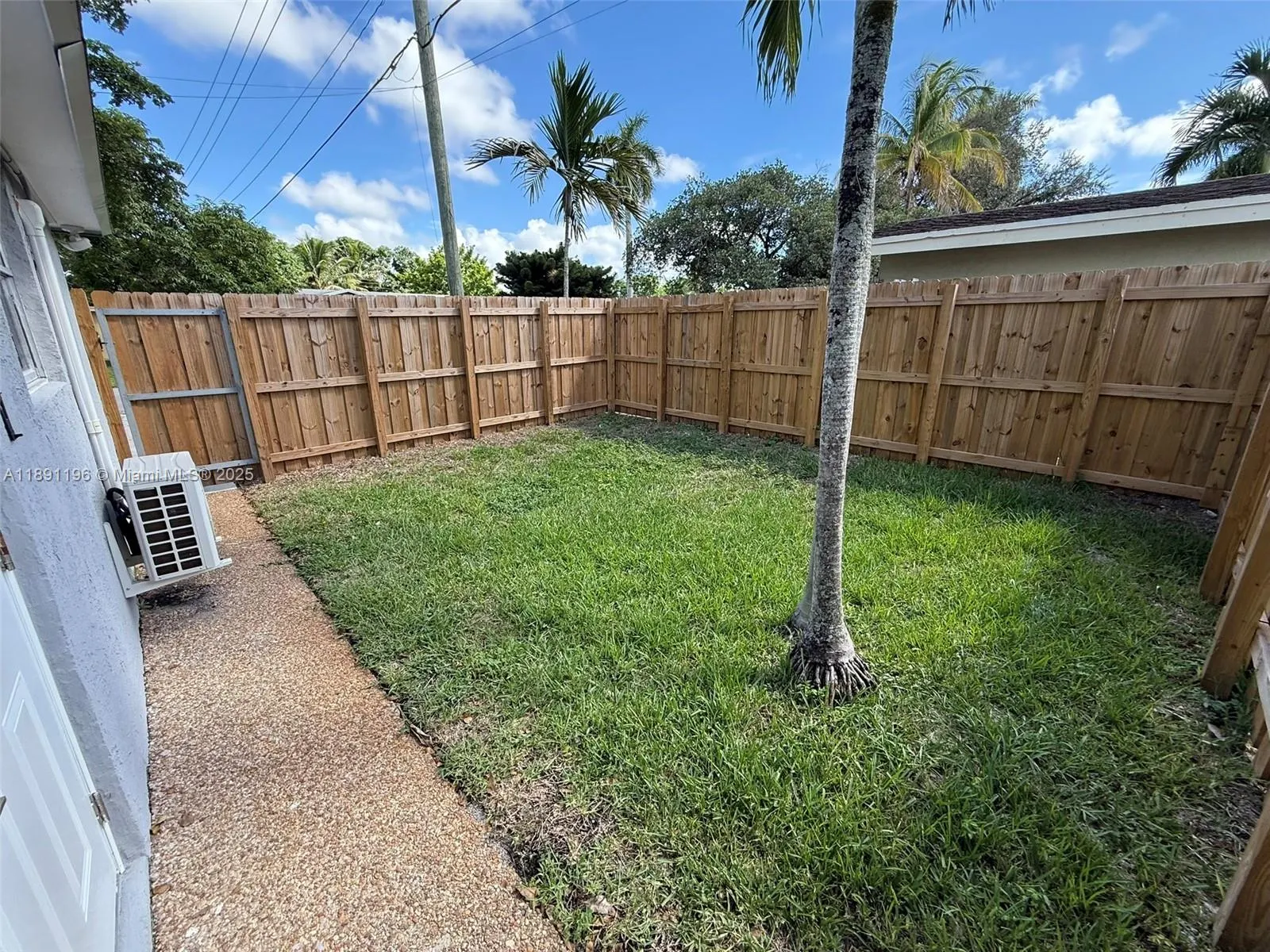 4300 NW 3rd Ct, #1