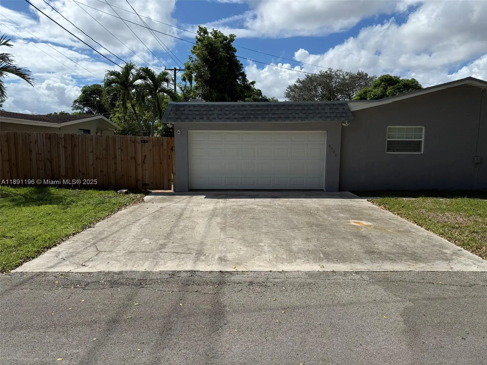 4300 NW 3rd Ct, #1