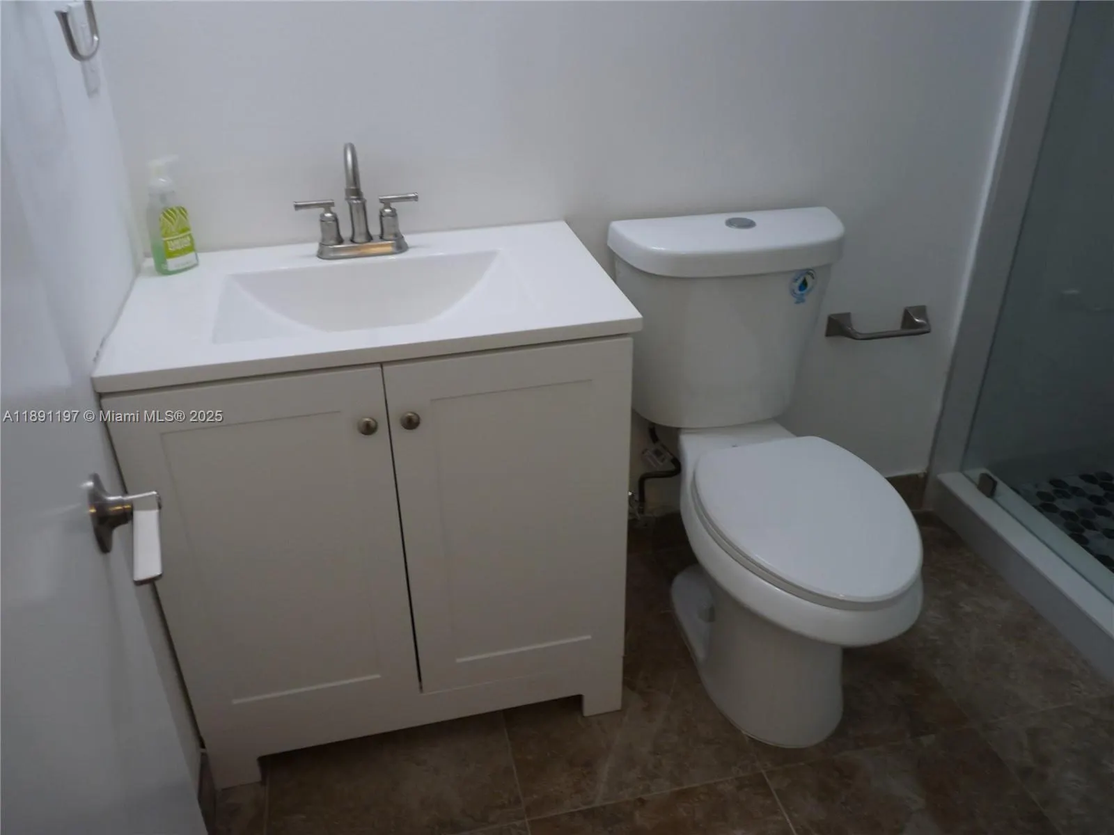 14601 N Kendall Dr, #402K