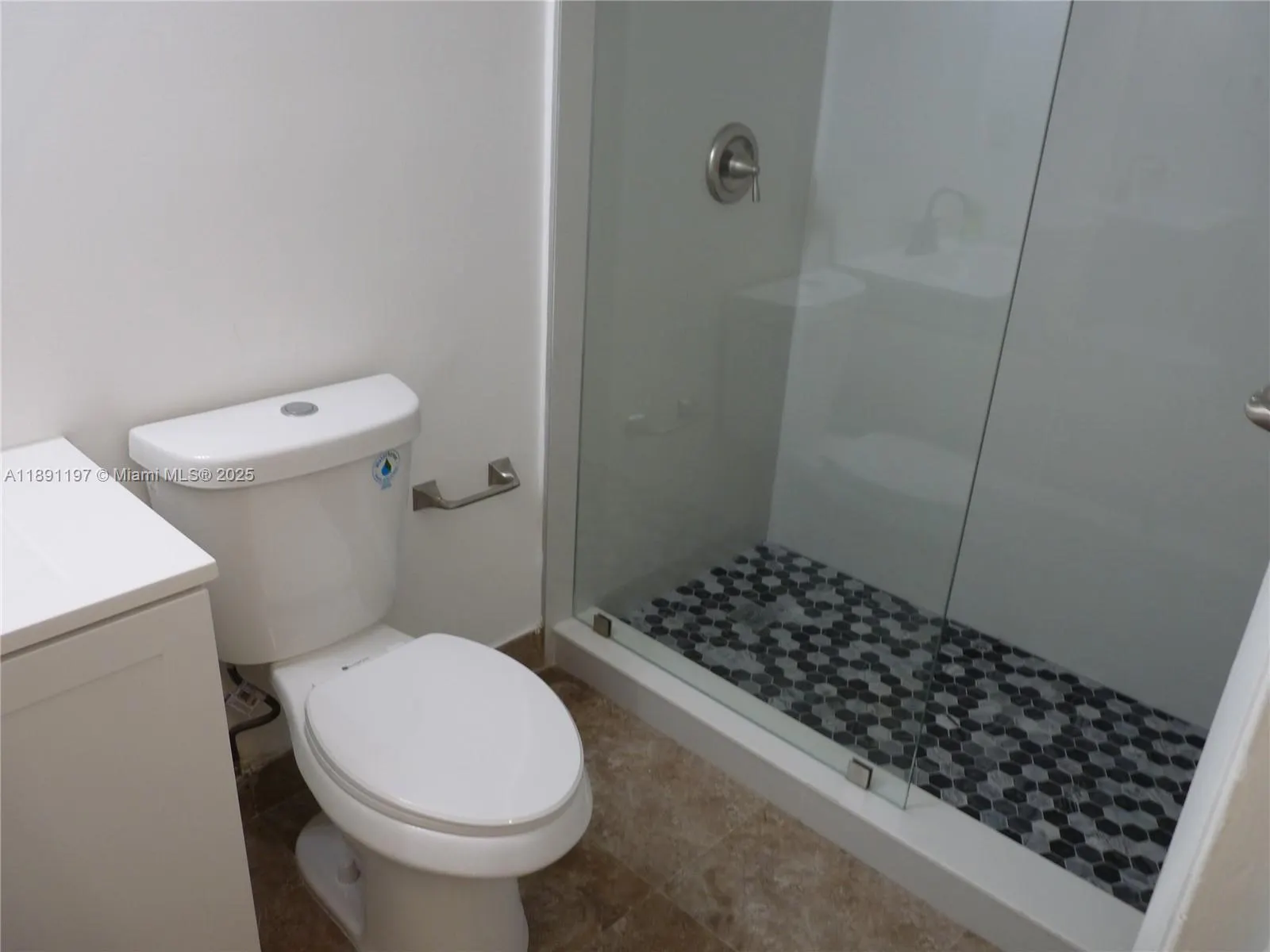 14601 N Kendall Dr, #402K