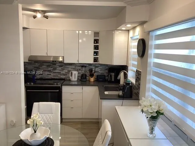 3133 S Ocean Dr, #118