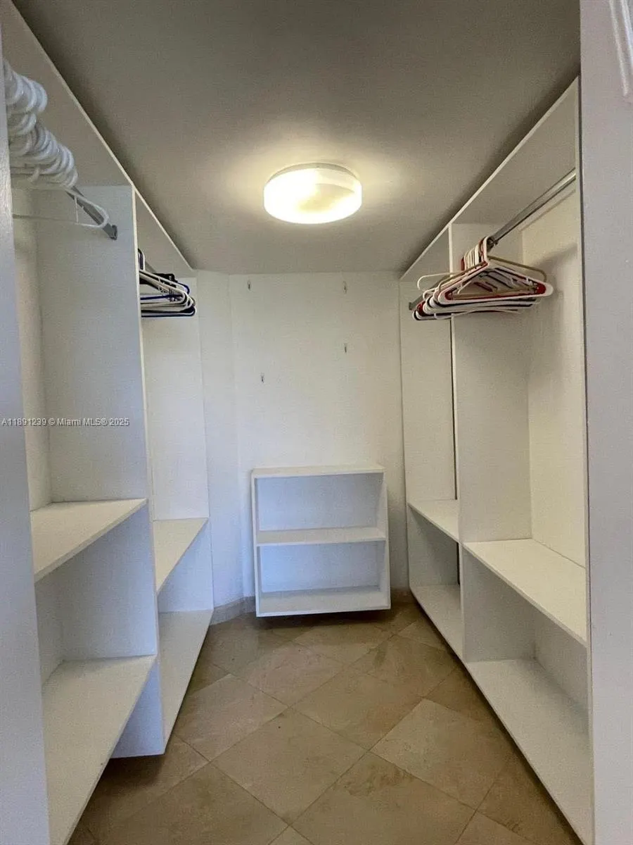 5005 Collins Ave, #411