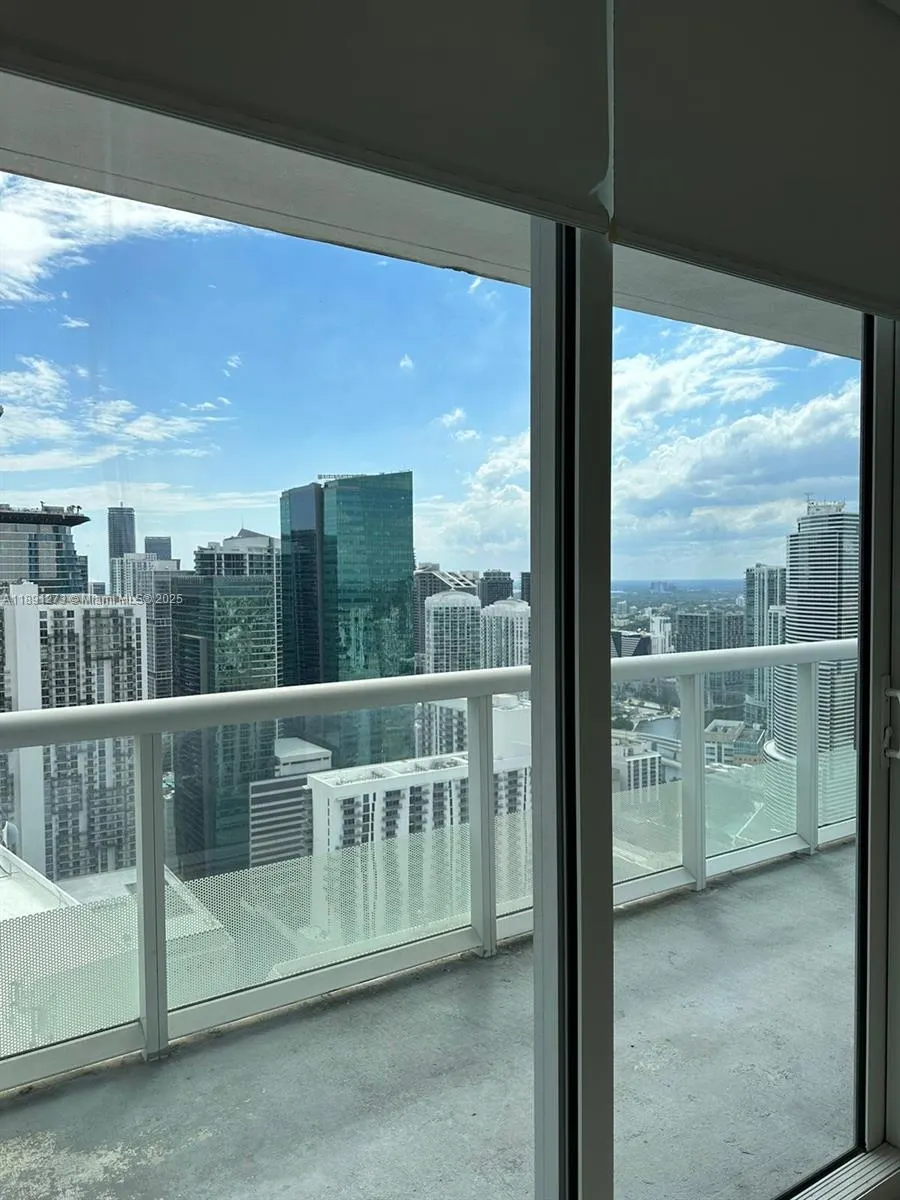 50 Biscayne Blvd, #5311
