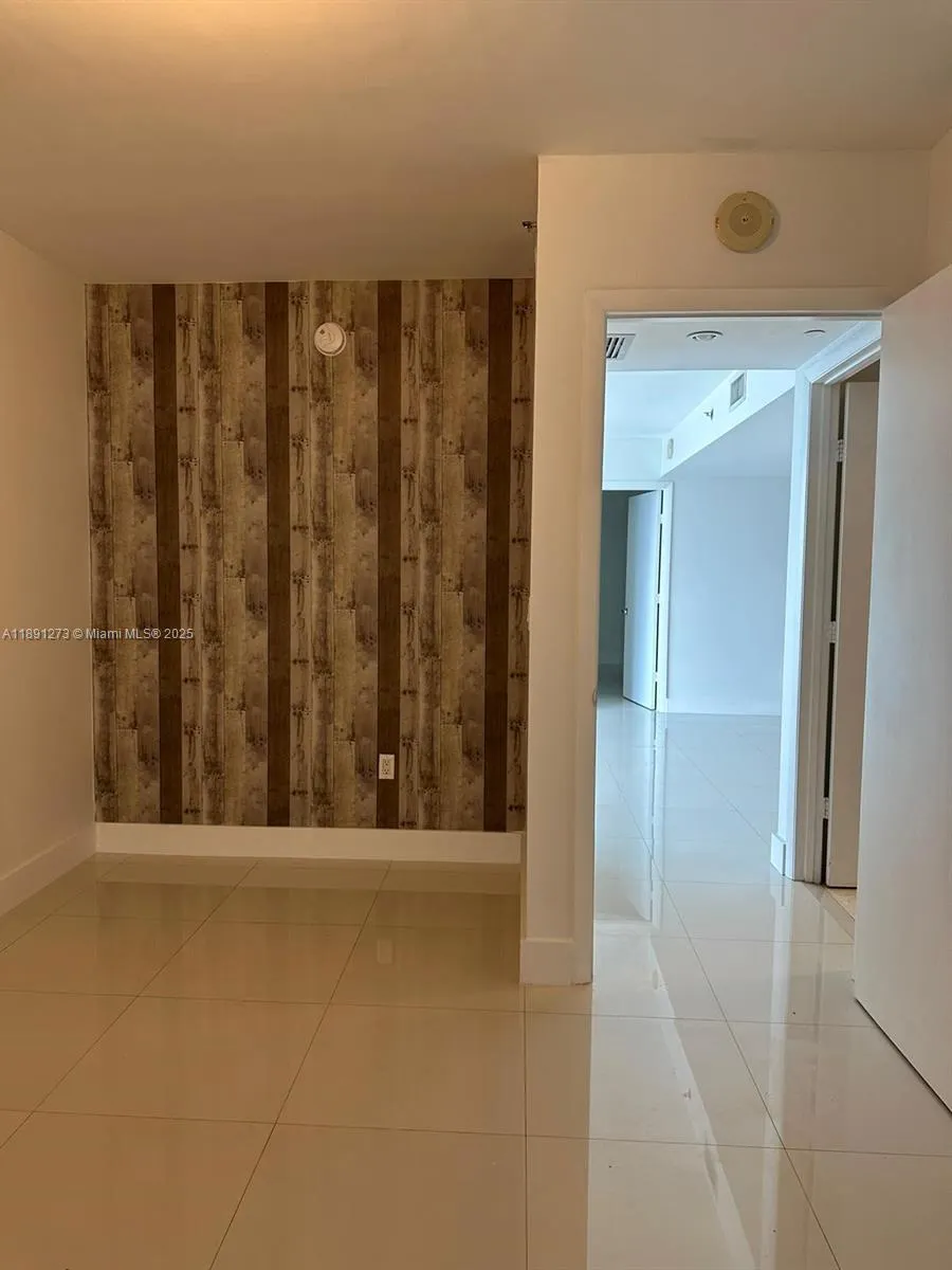 50 Biscayne Blvd, #5311