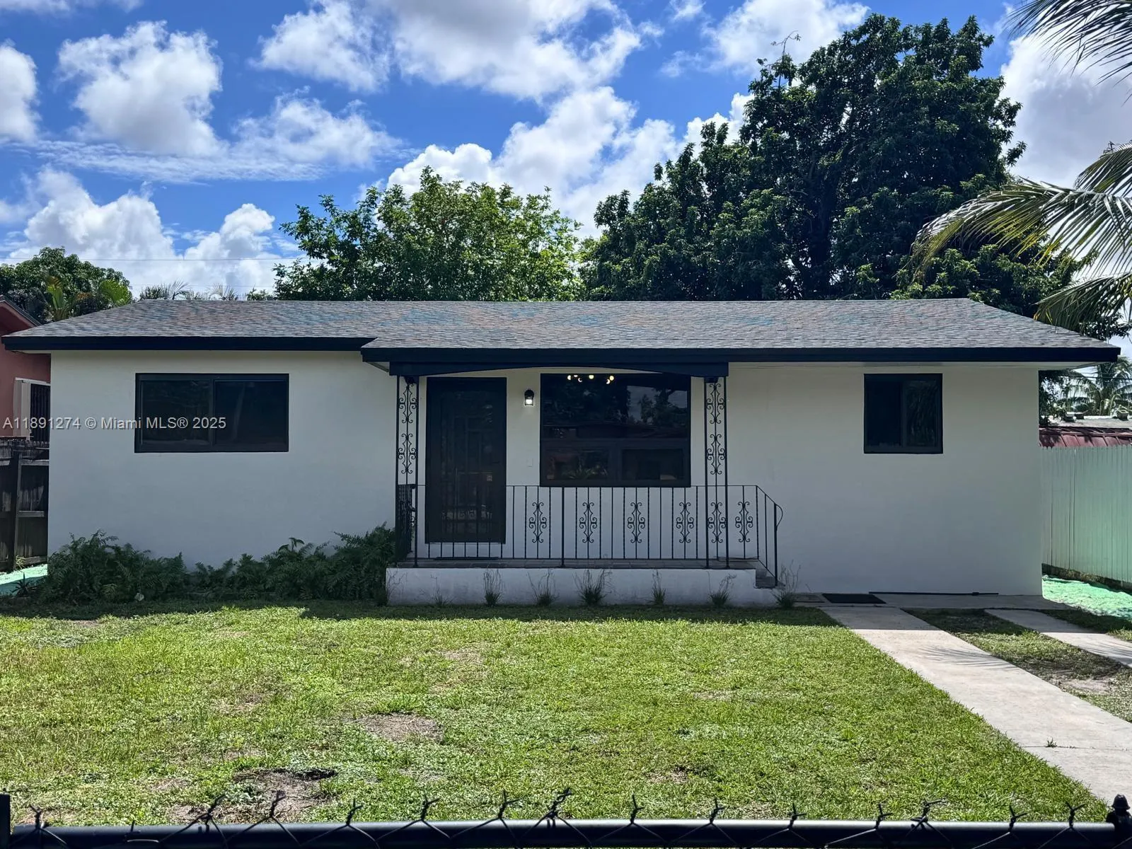 3040 NW 96th St