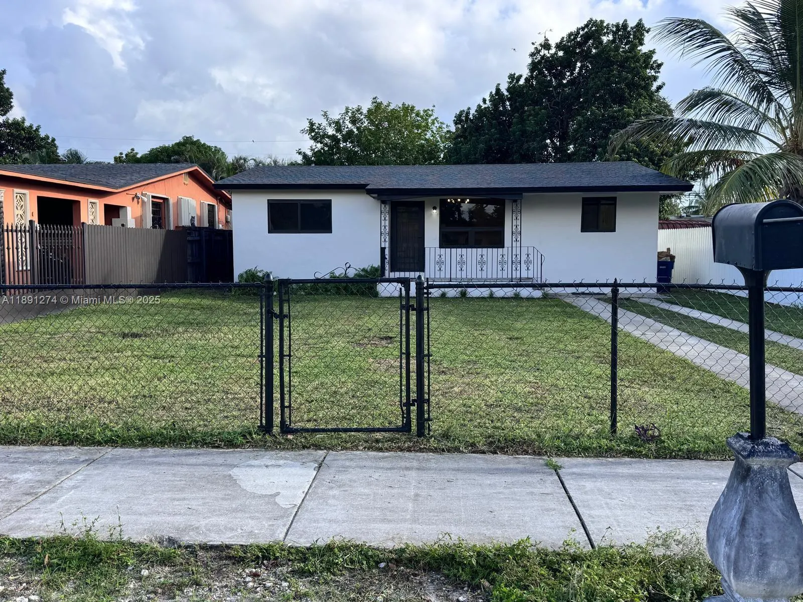 3040 NW 96th St