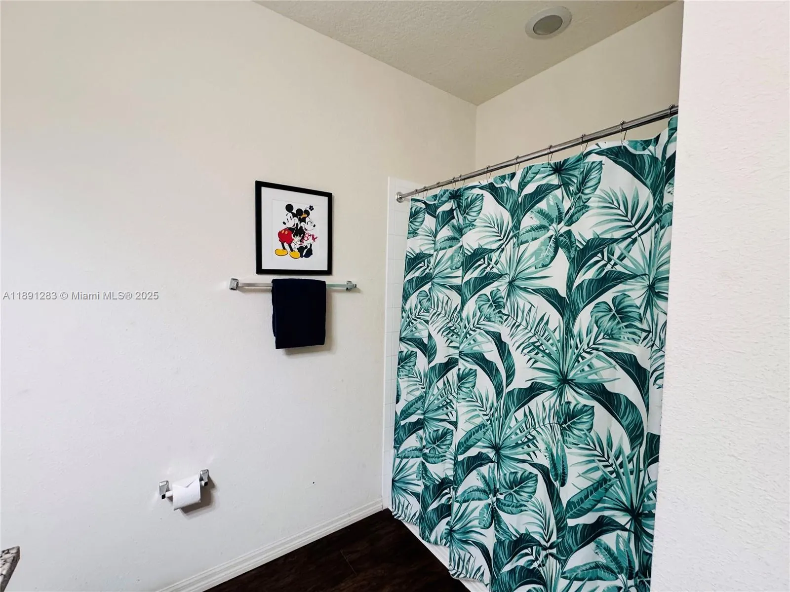 3207 Oyster Ln