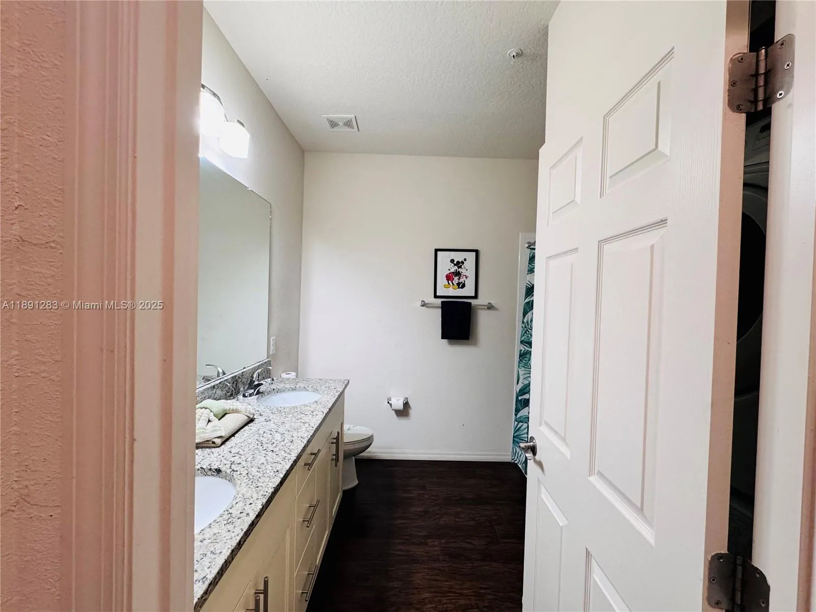 3207 Oyster Ln