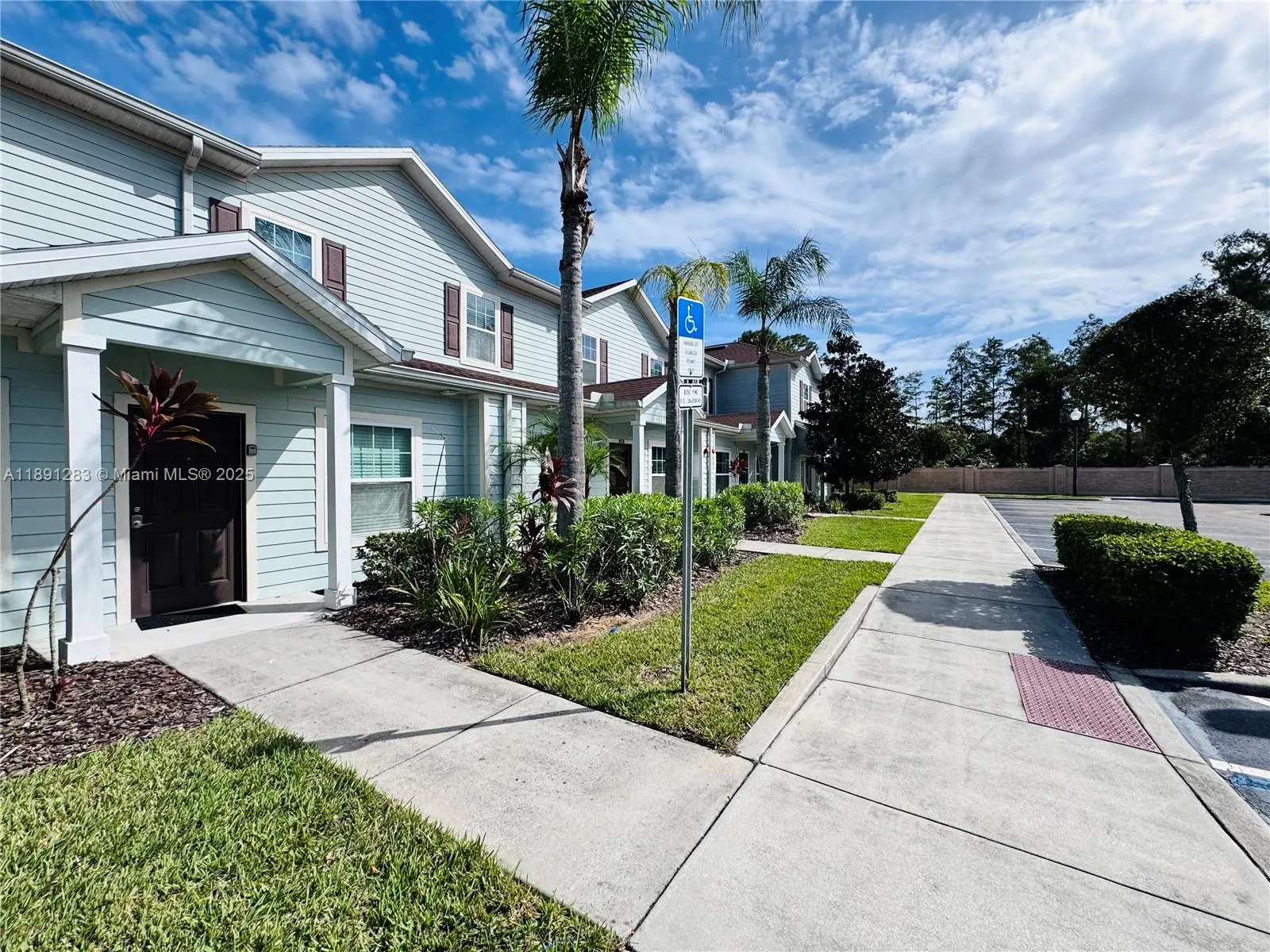 3207 Oyster Ln