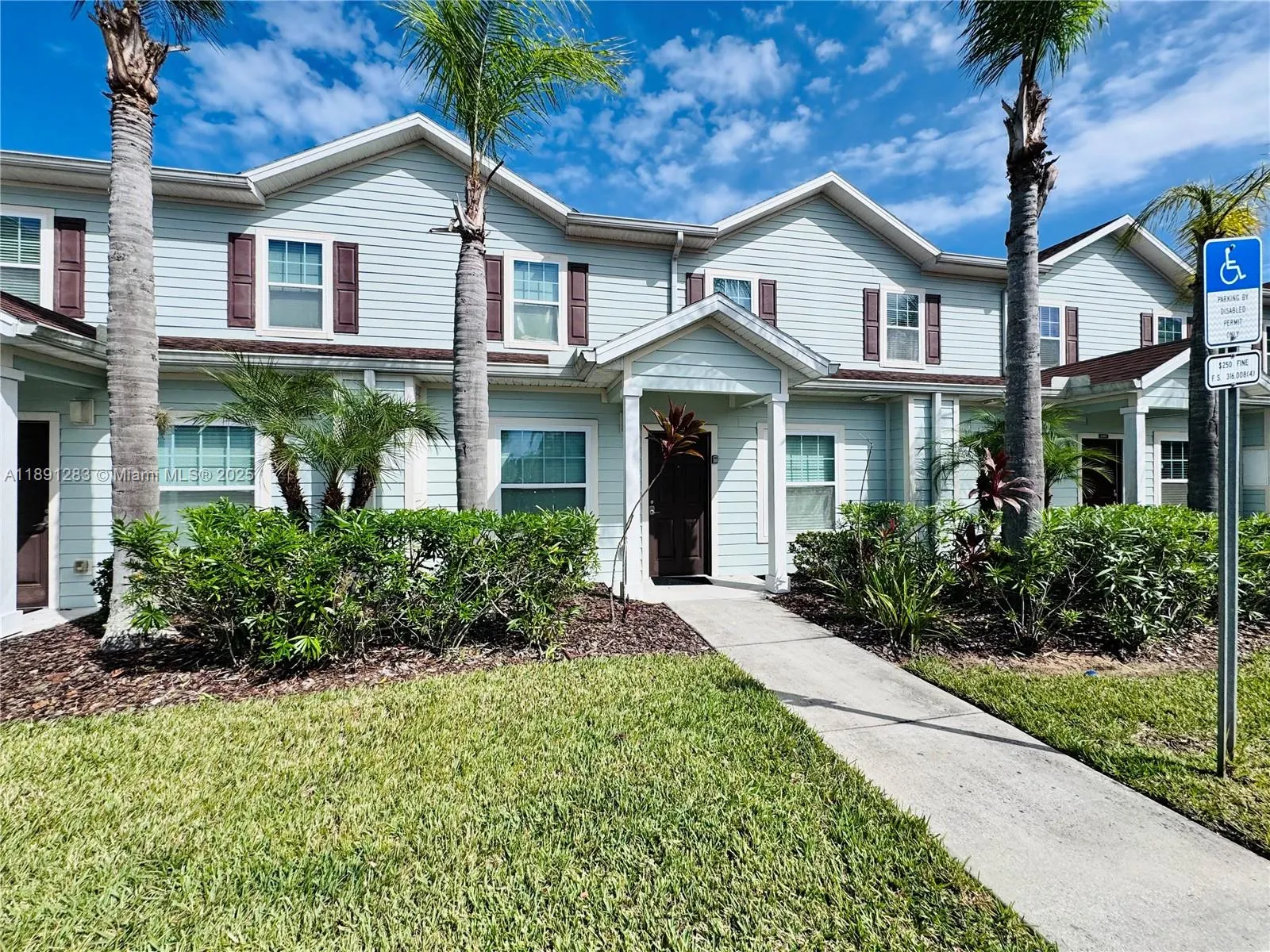 3207 Oyster Ln