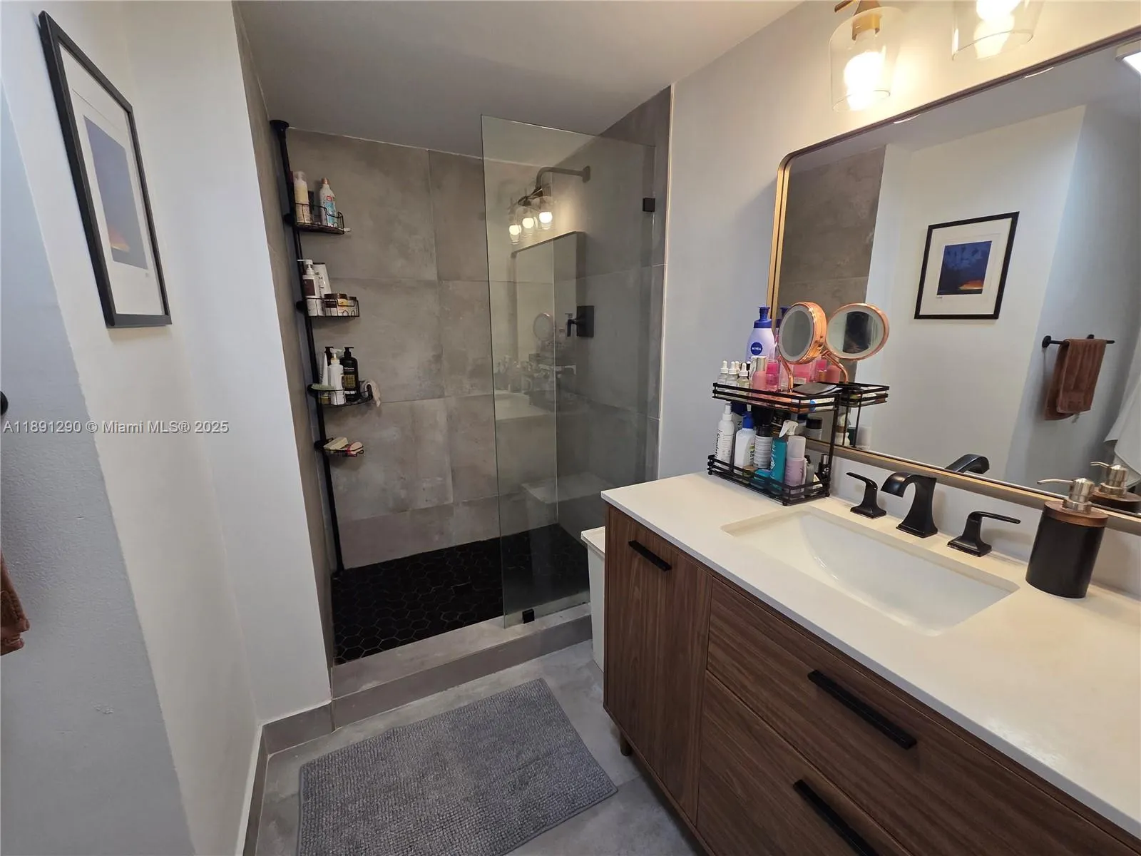 16171 Blatt Blvd, #310