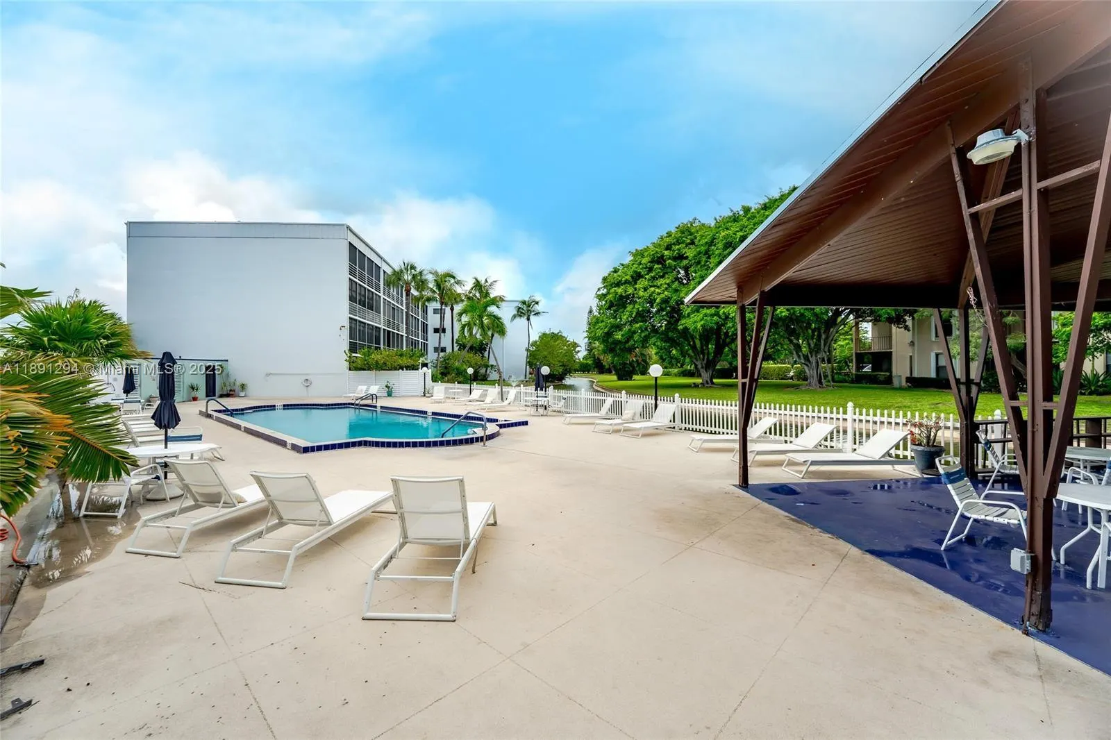 400 S Waterway Dr S, #202