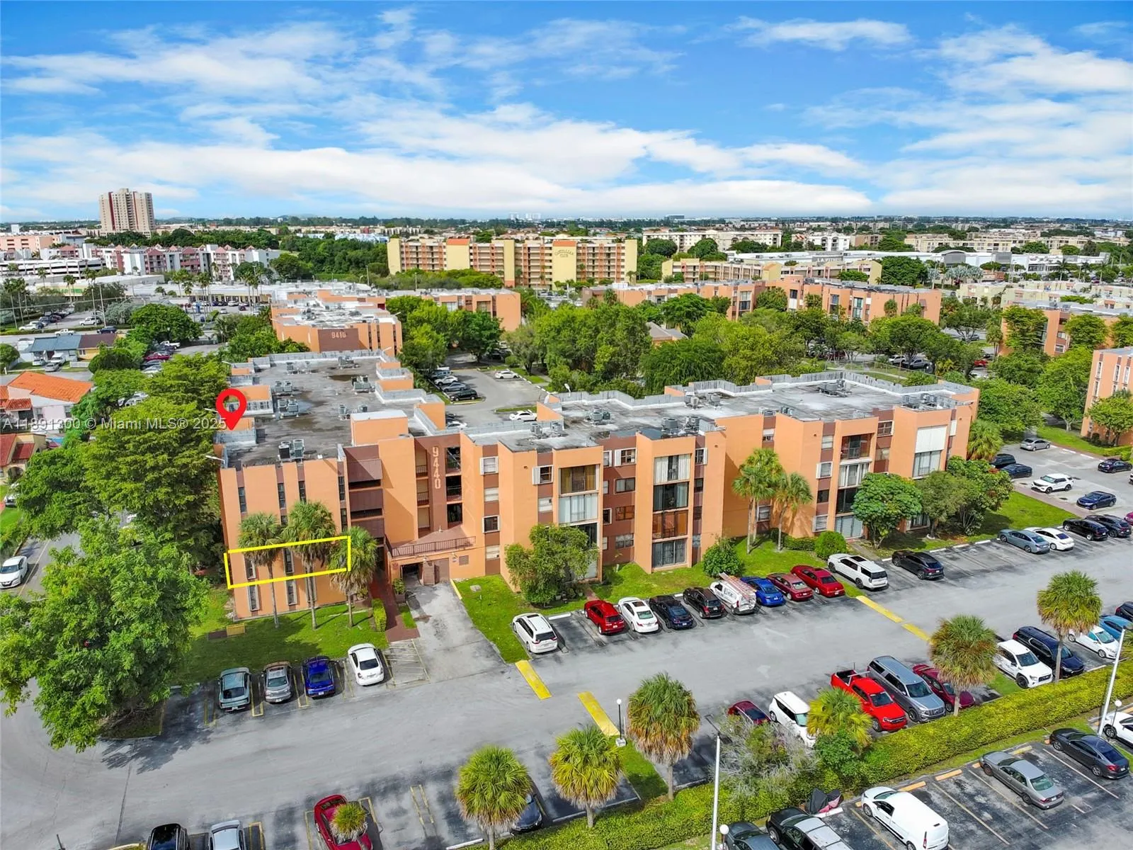 9440 W Flagler St, #201