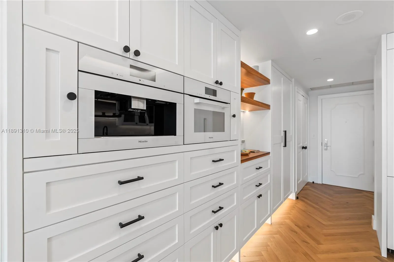 3350 SW 27 AV, #1503