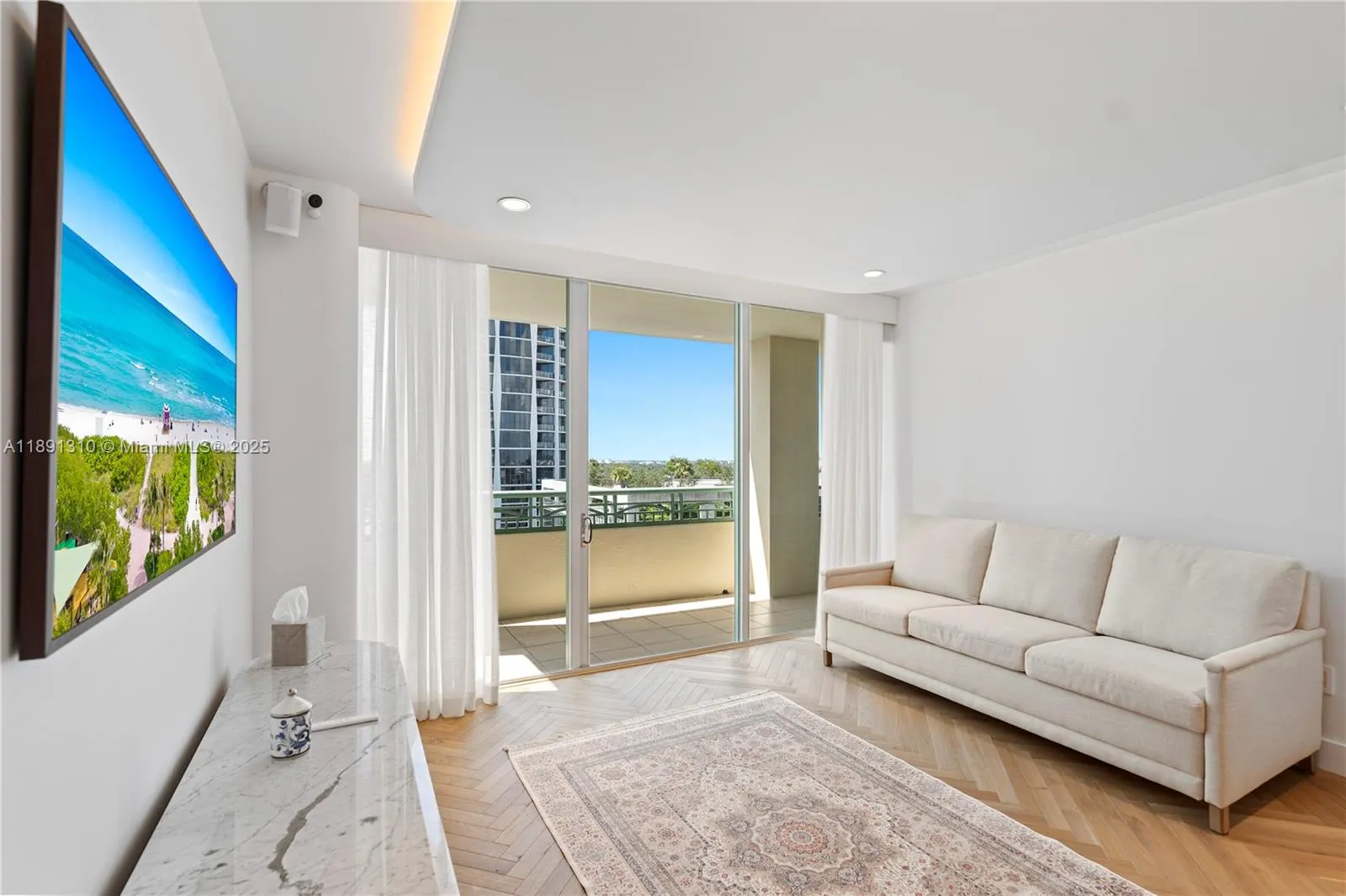 3350 SW 27 AV, #1503