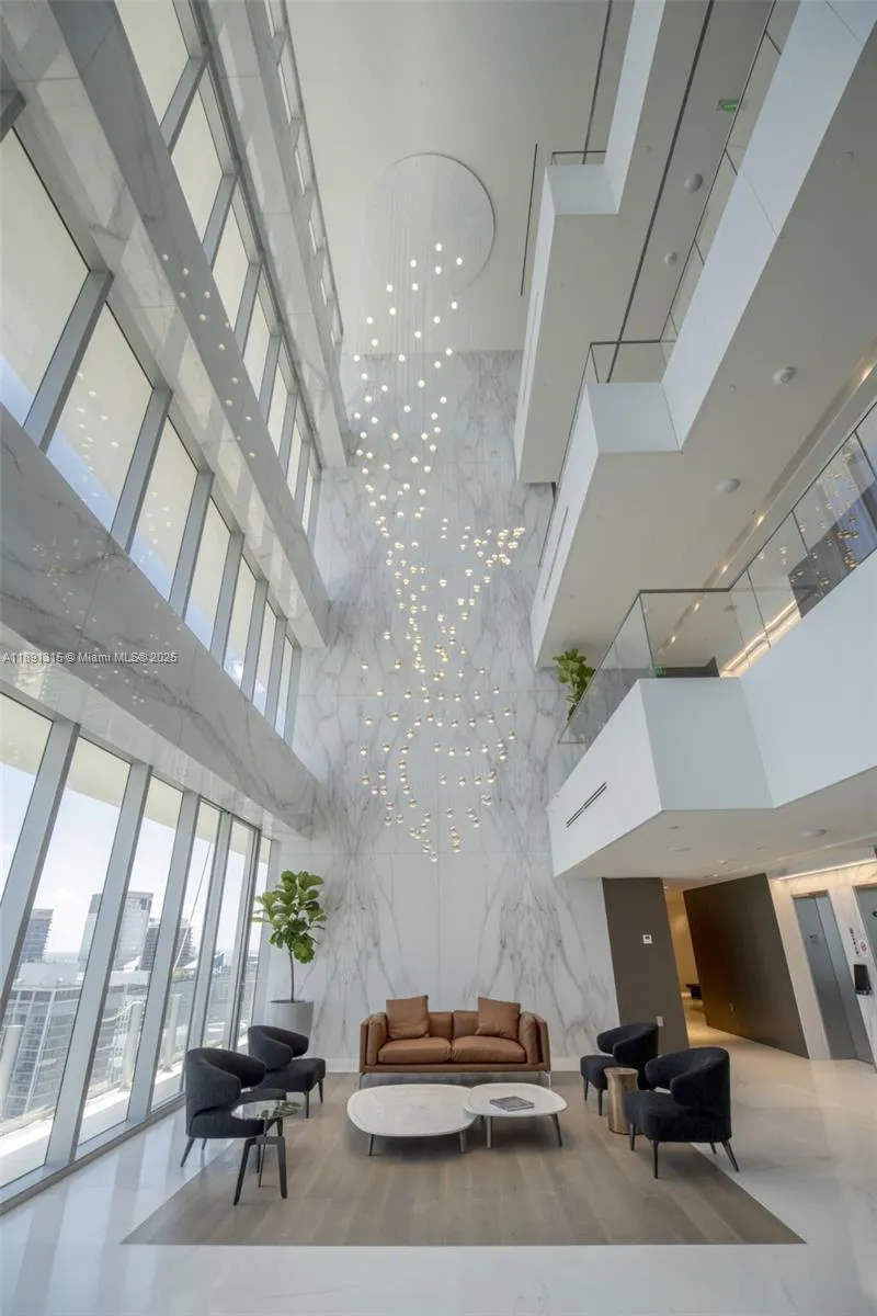 300 Biscayne Boulevard Way, #1705W