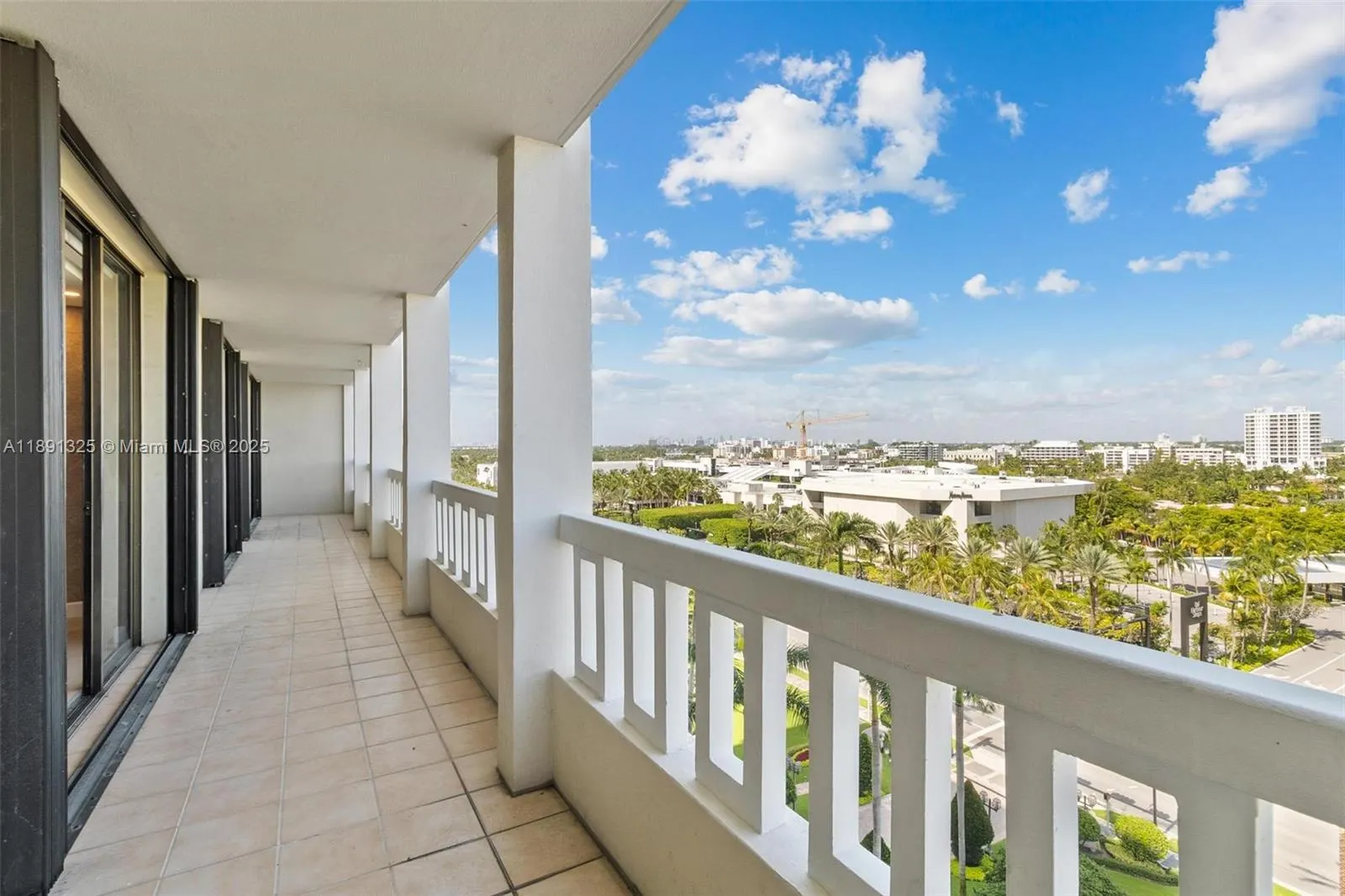 9801 Collins Ave, #11-O
