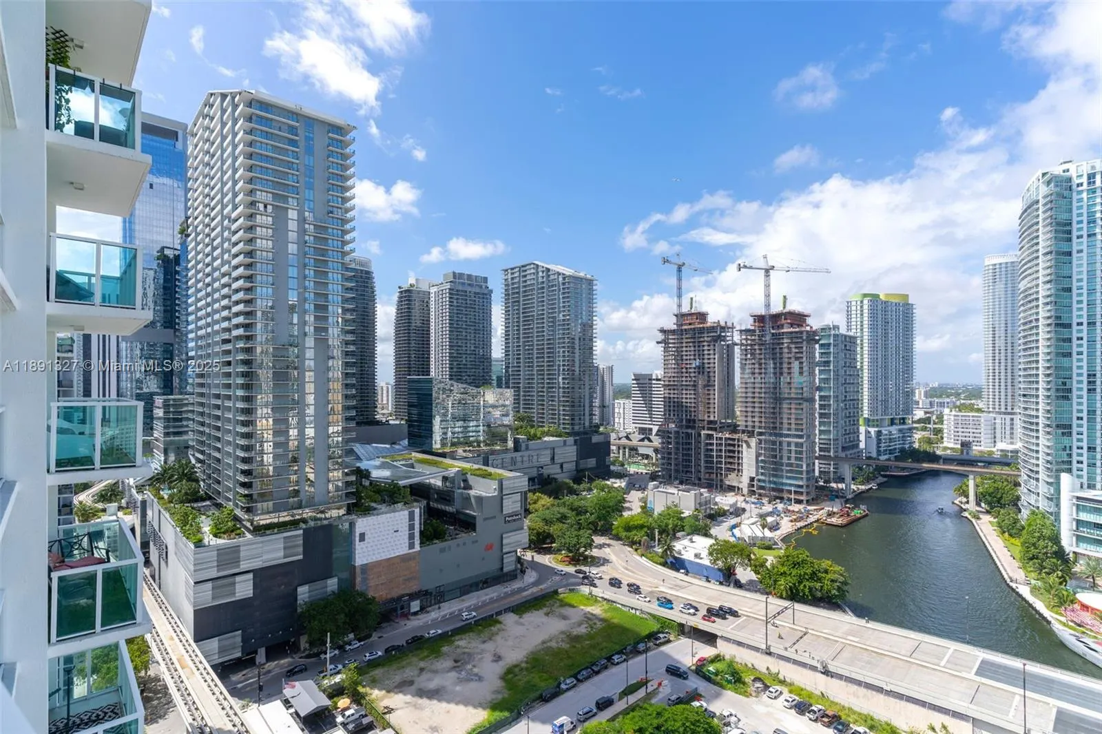 31 SE 5th St, #2607