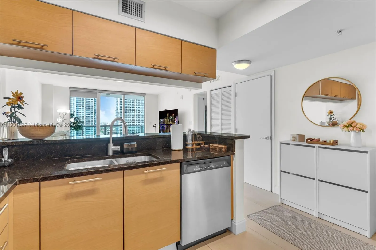 31 SE 5th St, #2607