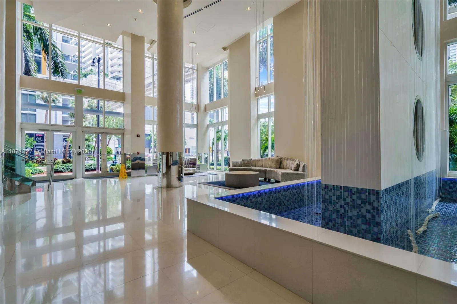 31 SE 5th St, #2607