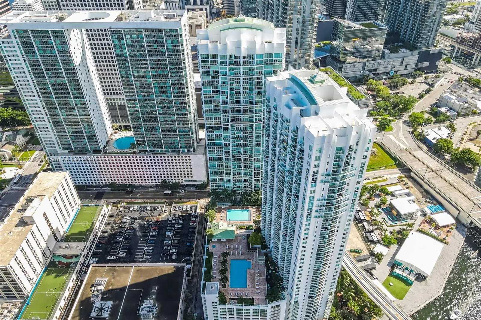 31 SE 5th St, #2607