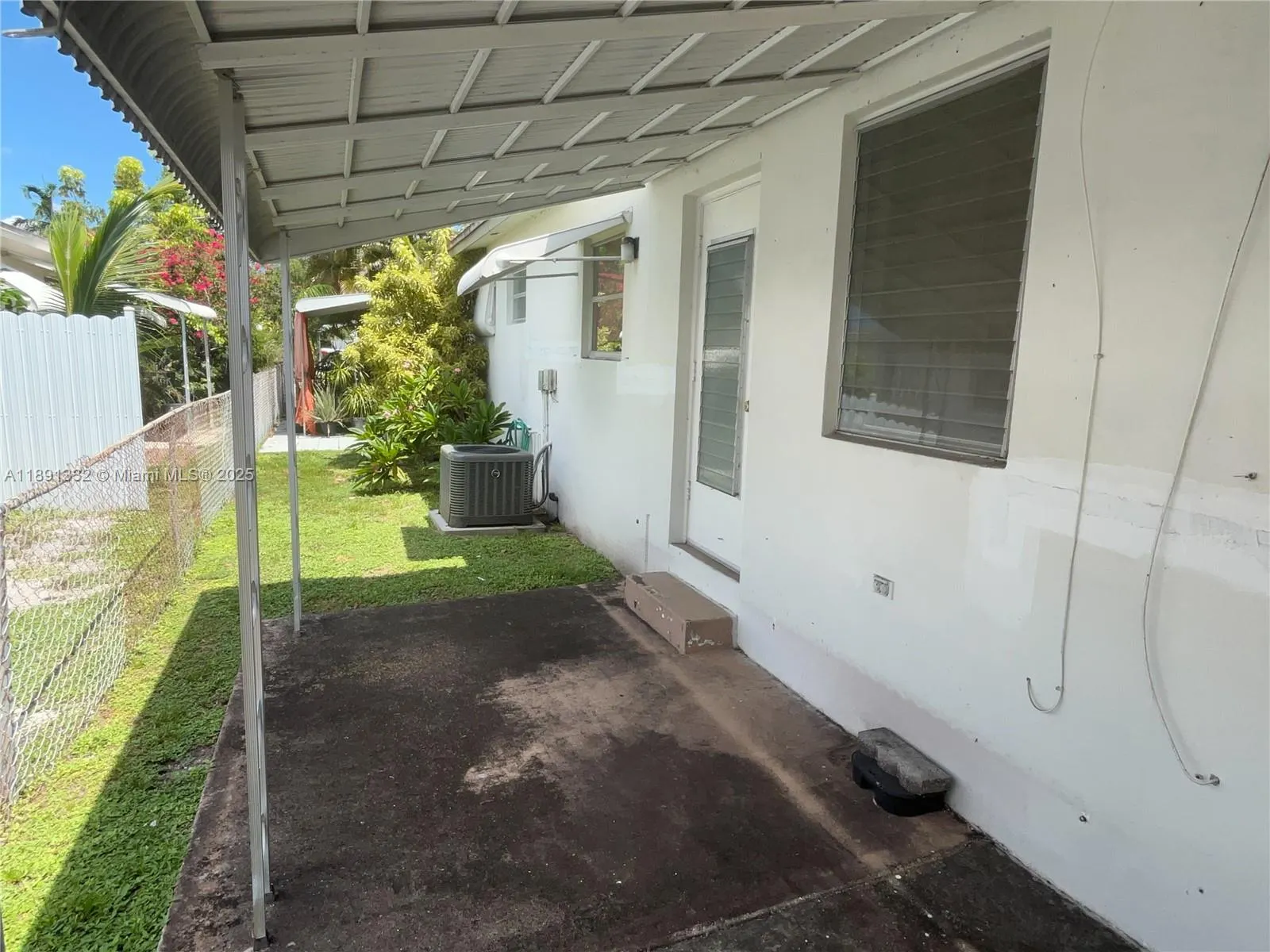 2230 Jackson St, #8W