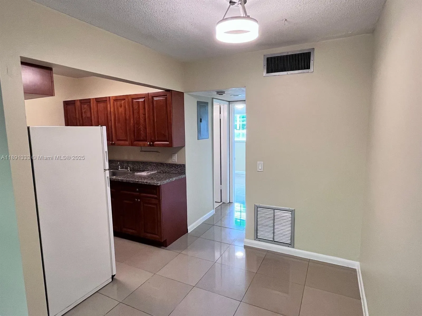 432 SE 20th St, #5