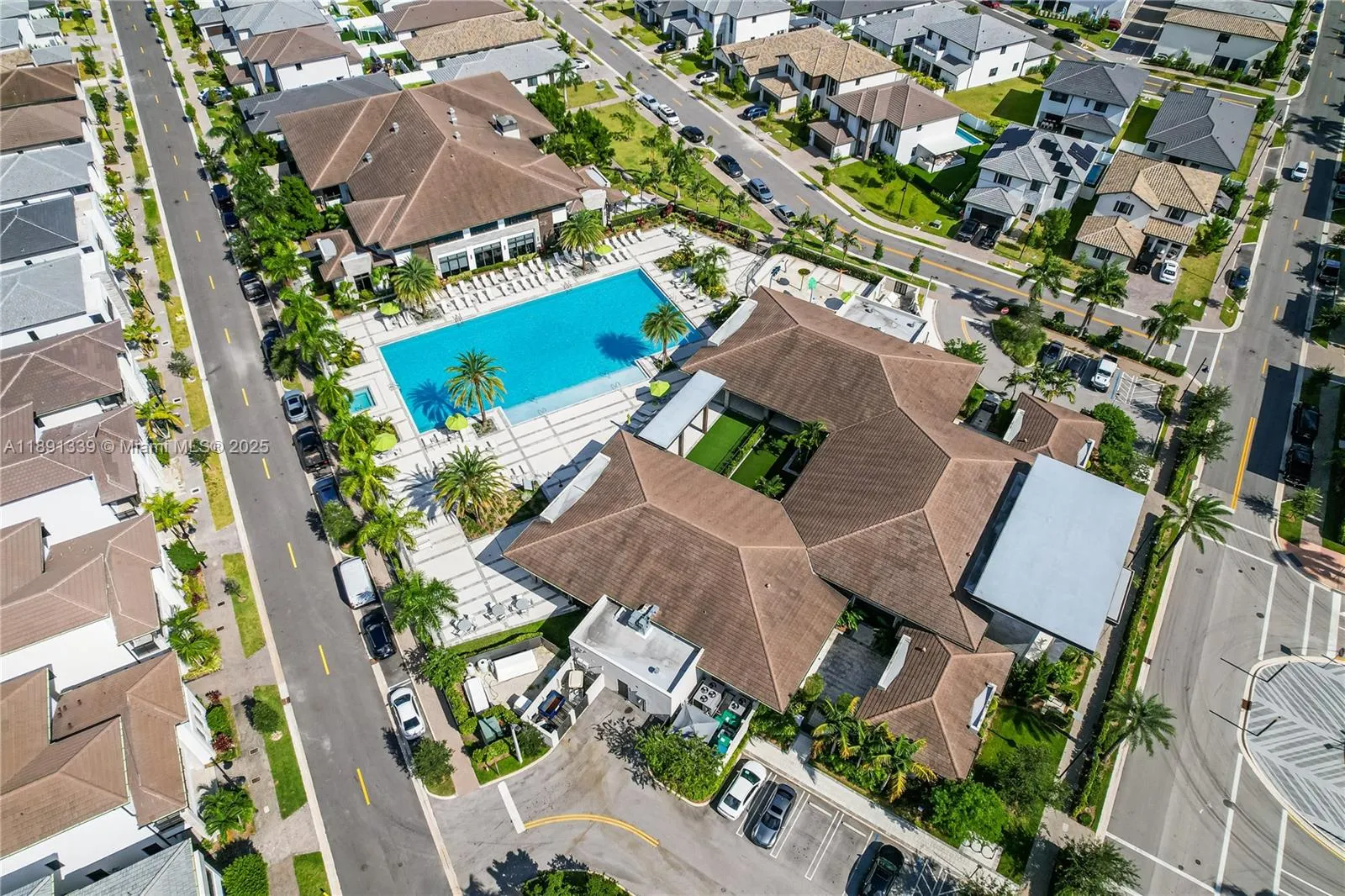 4608 NW 83rd Pkwy, #0