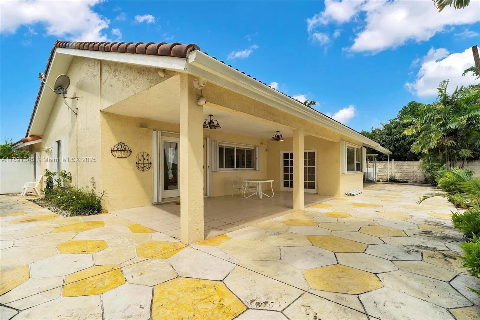 4521 SW 146th Ct