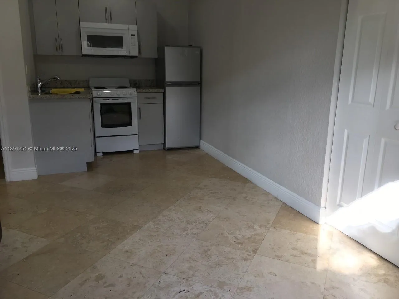 15359 SW 172nd Ter, #-